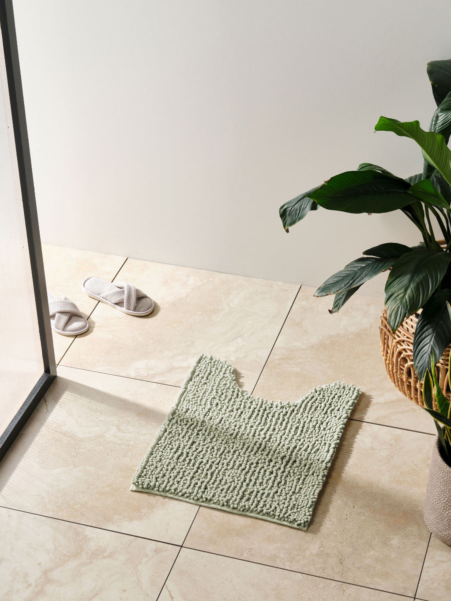 Reed Toggle Seagrass Contour Bath Mat