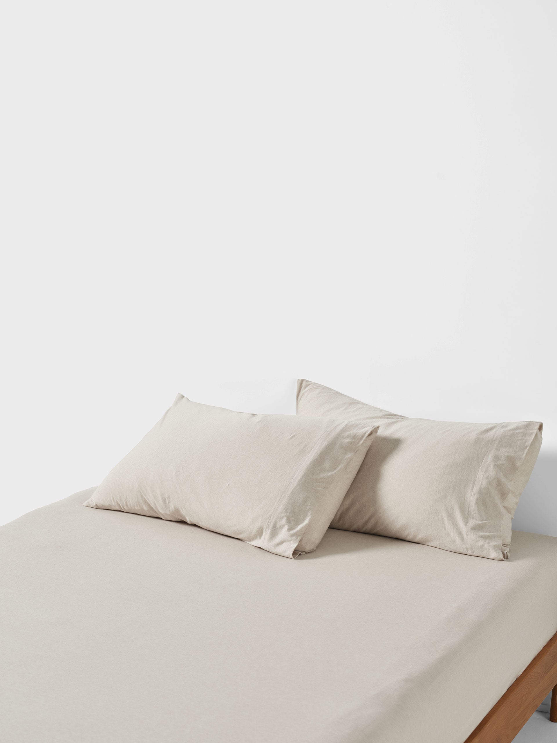 Ryland Pebble Fitted Sheet + Pillowcase Set