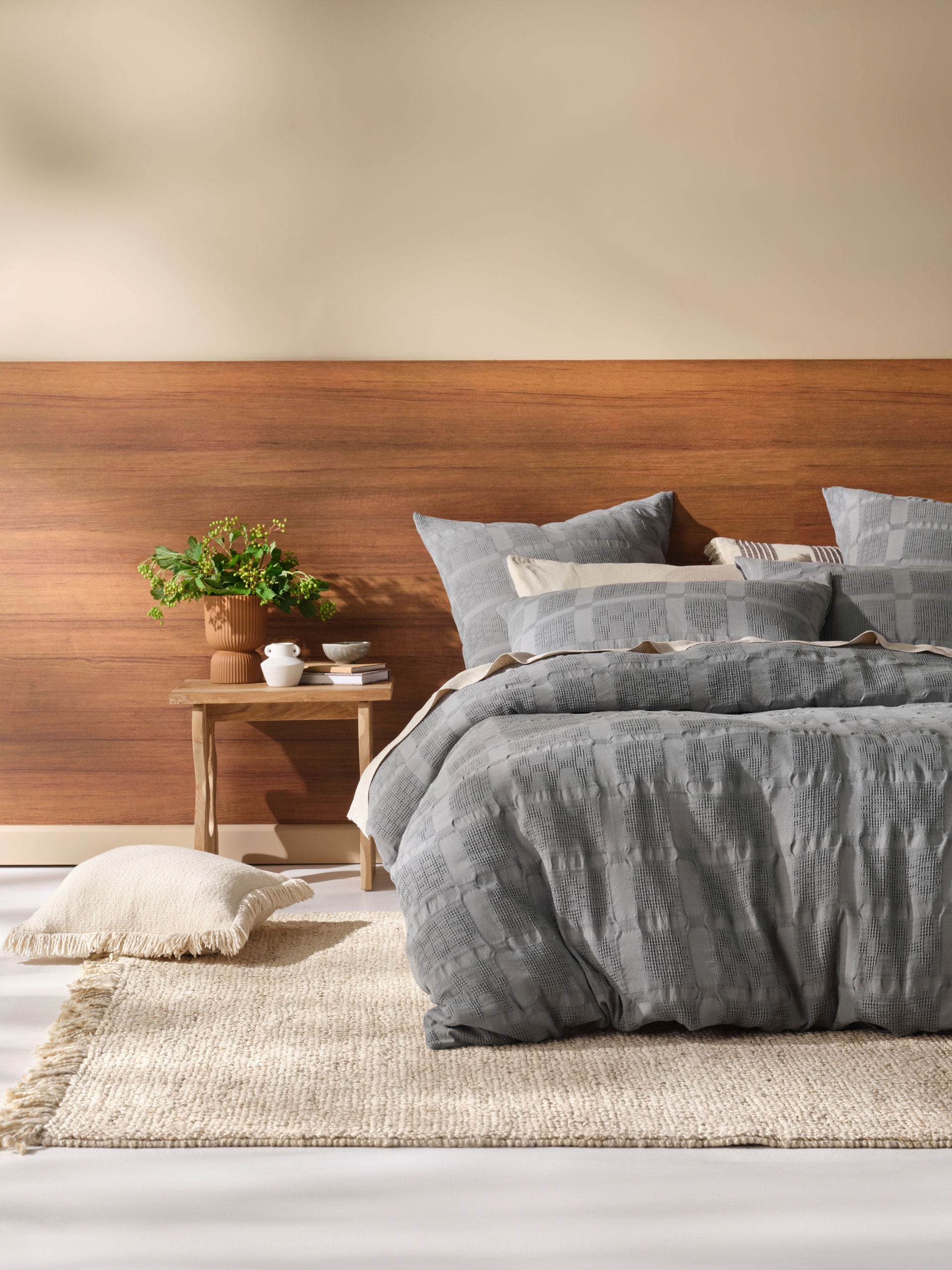 Seren Shadow Quilt Cover Set