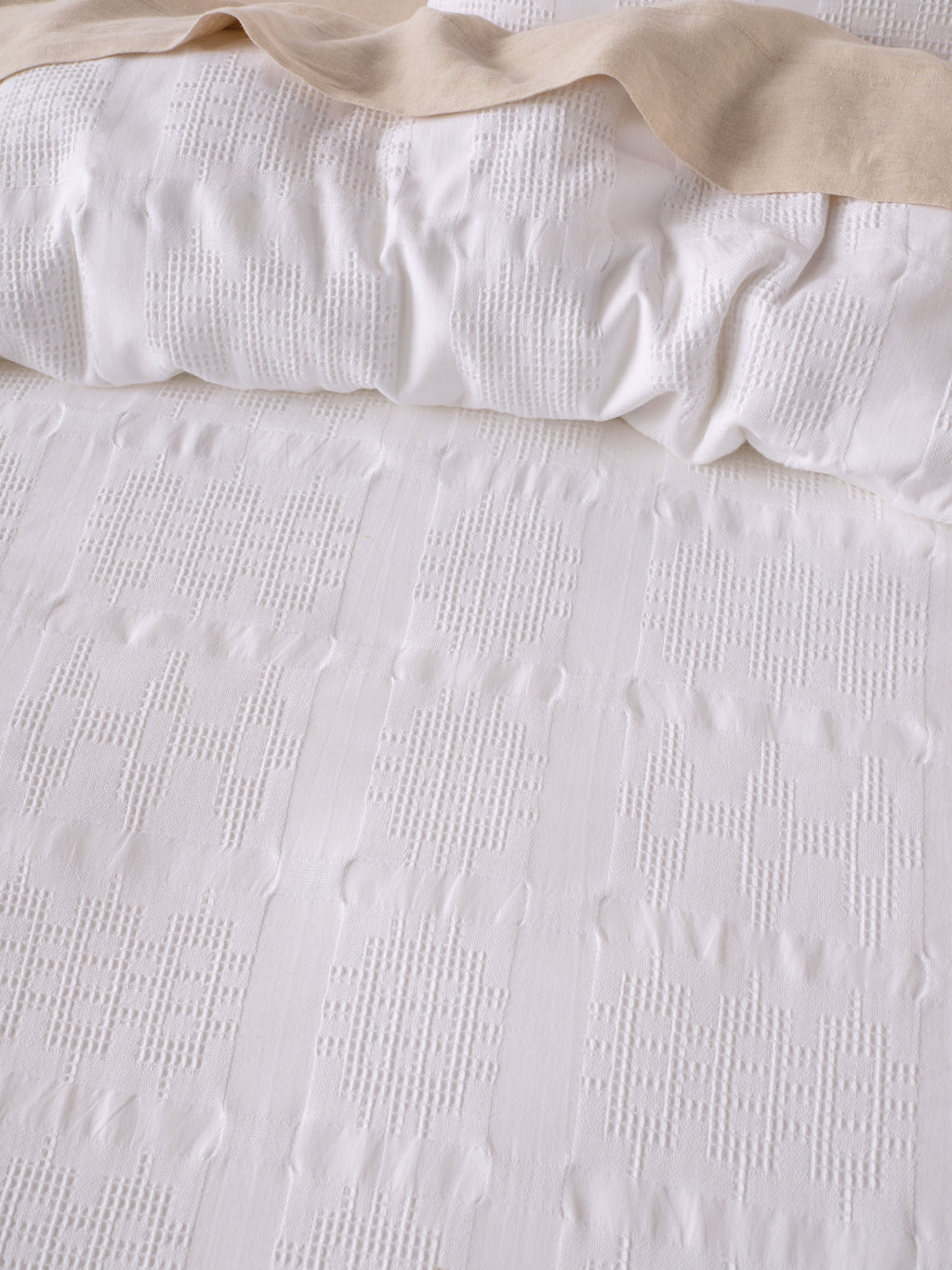 Seren White Quilt Cover Set