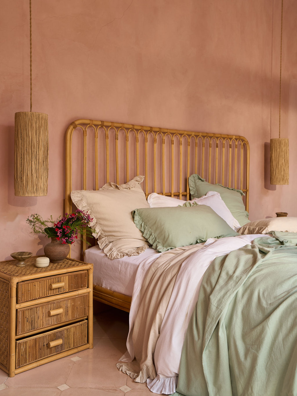 Vintage Ruffle Natural Quilt Cover Set