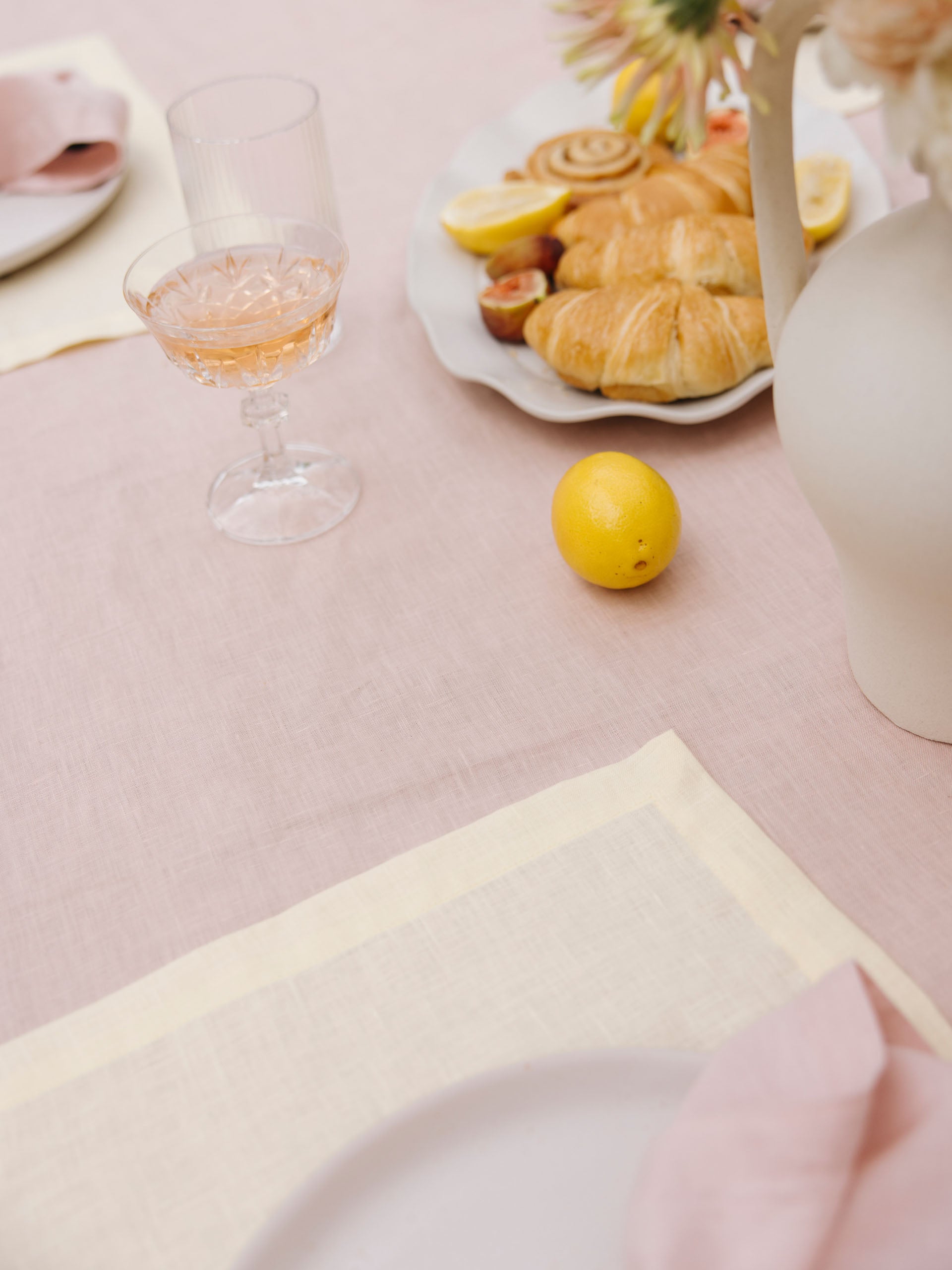 Nimes Lemon Linen Placemat