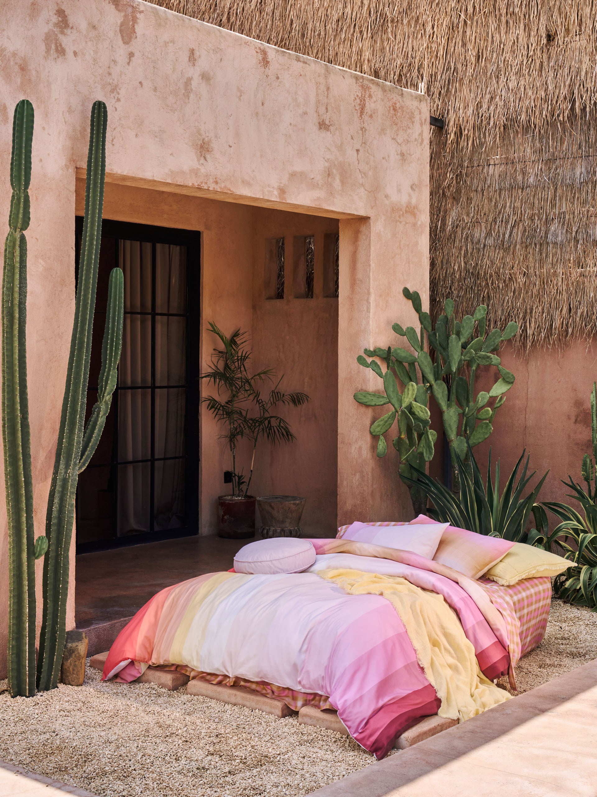 Sunrise Stripe Bubblegum Quilt Cover Set
