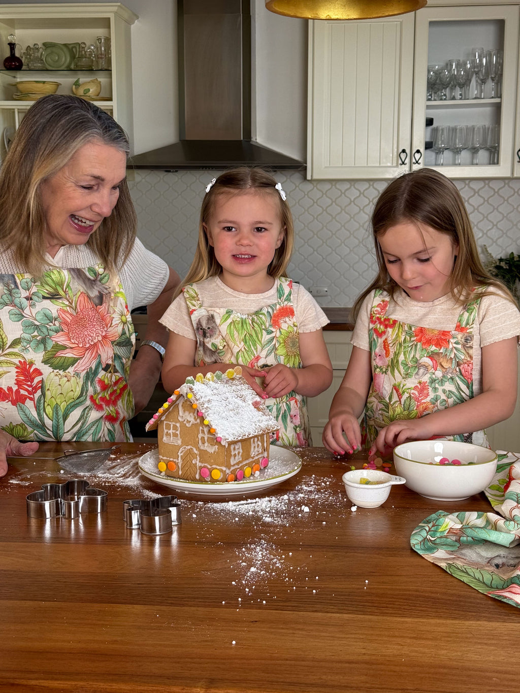 Bush Christmas Kids Apron