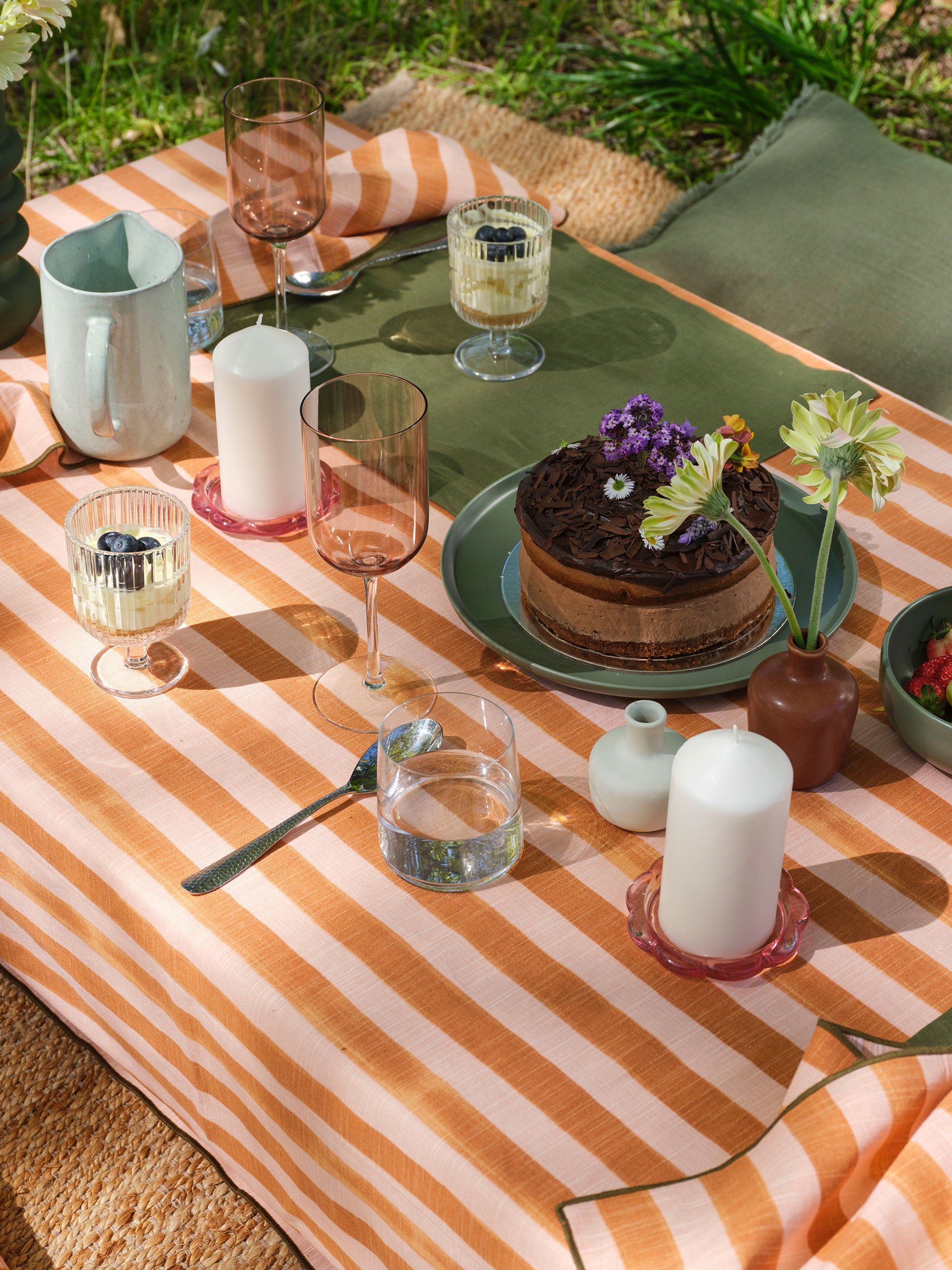 Como Spice Tablecloth