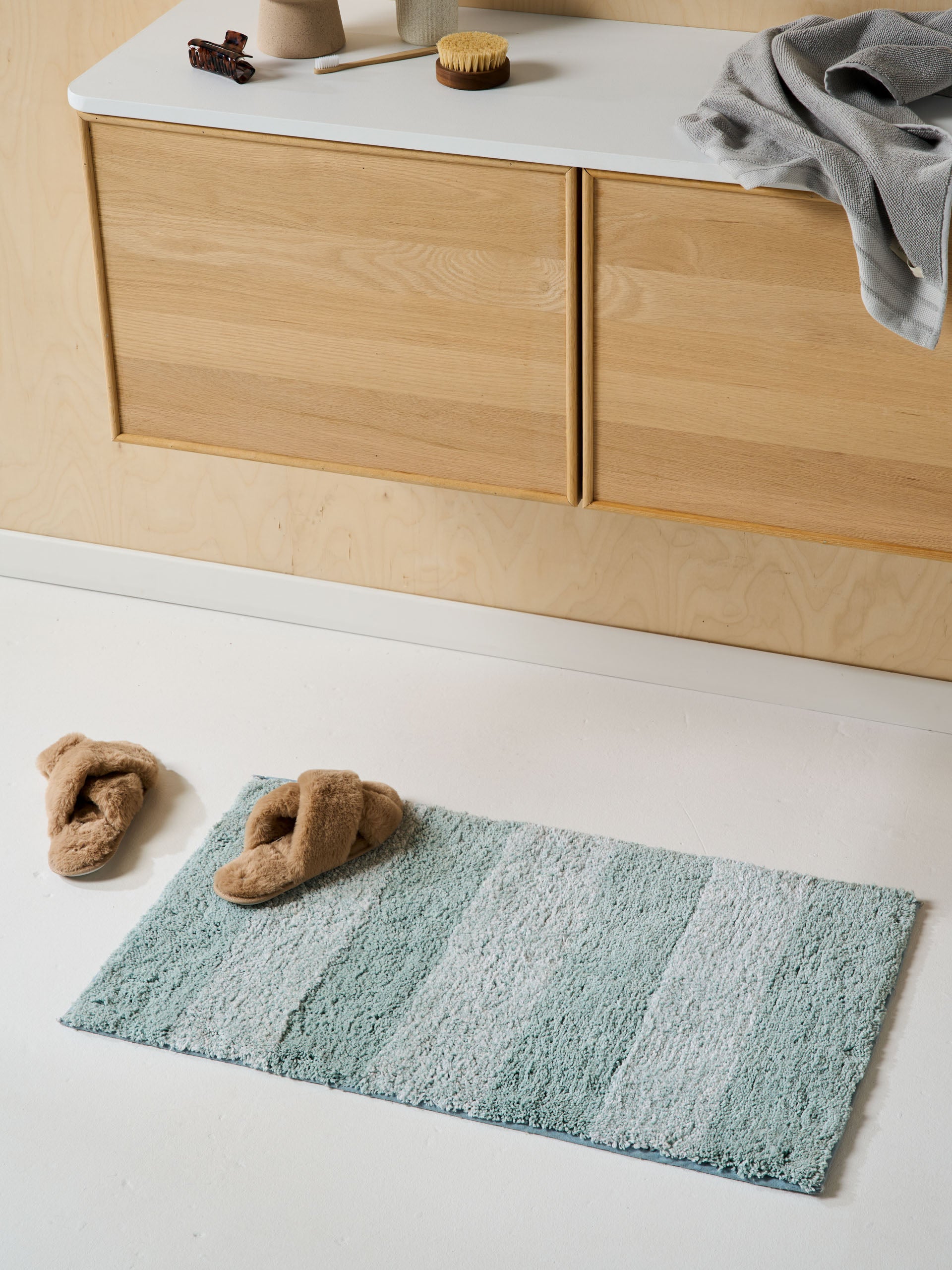 Duo Tone Saltwater Bath Mat