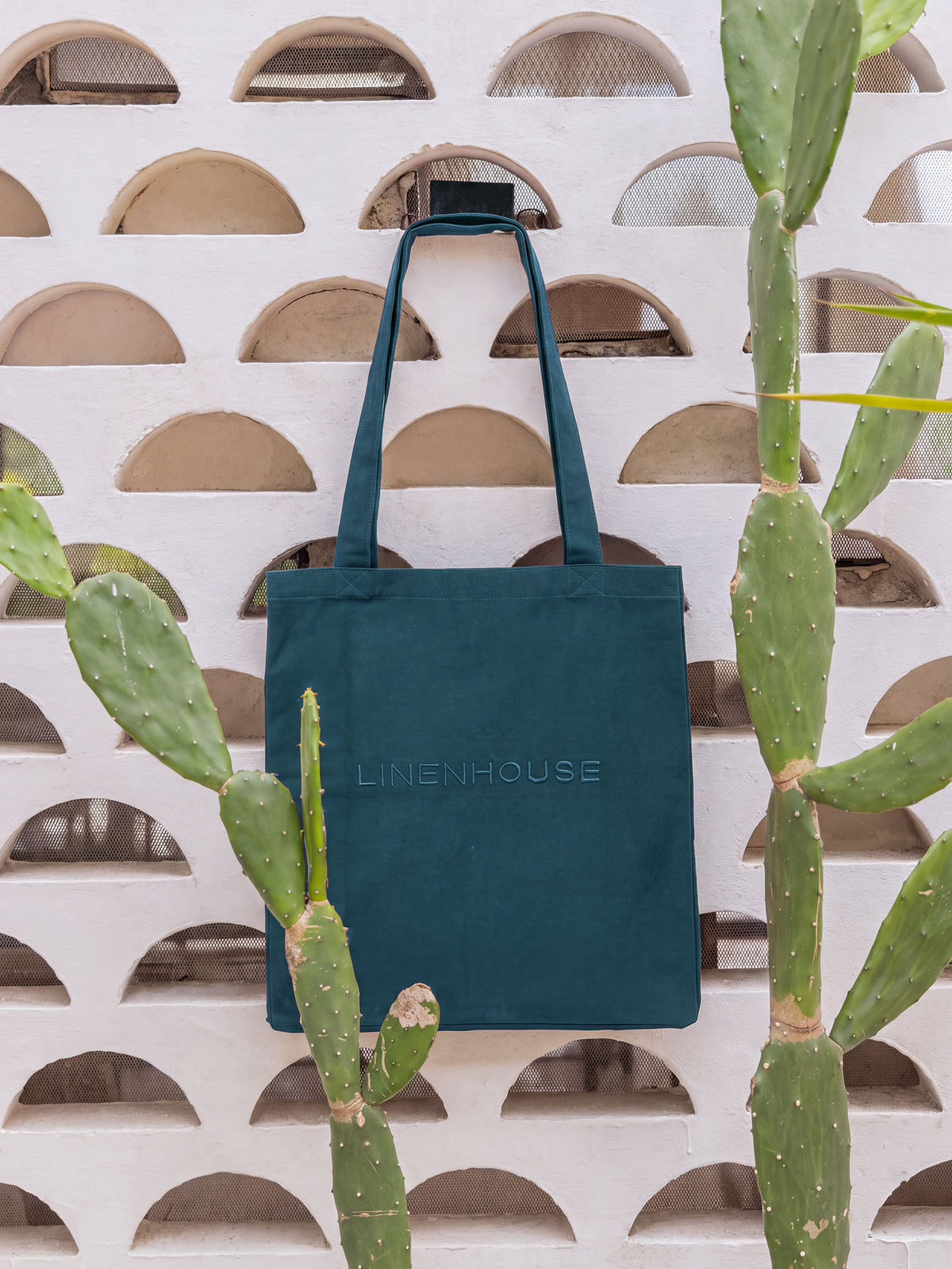 Logo Ocean Tote Bag
