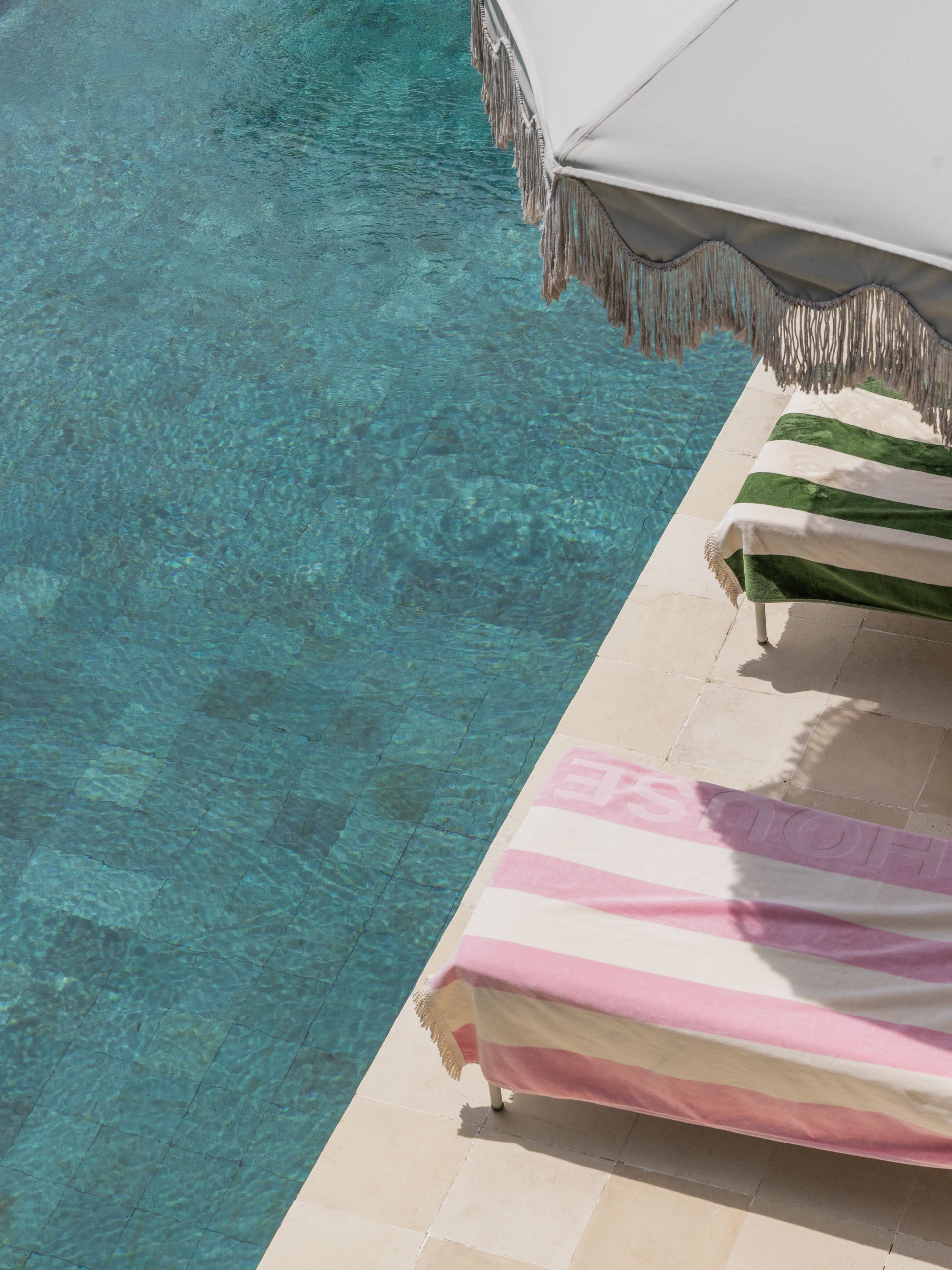 Logo Peony Beach Towel