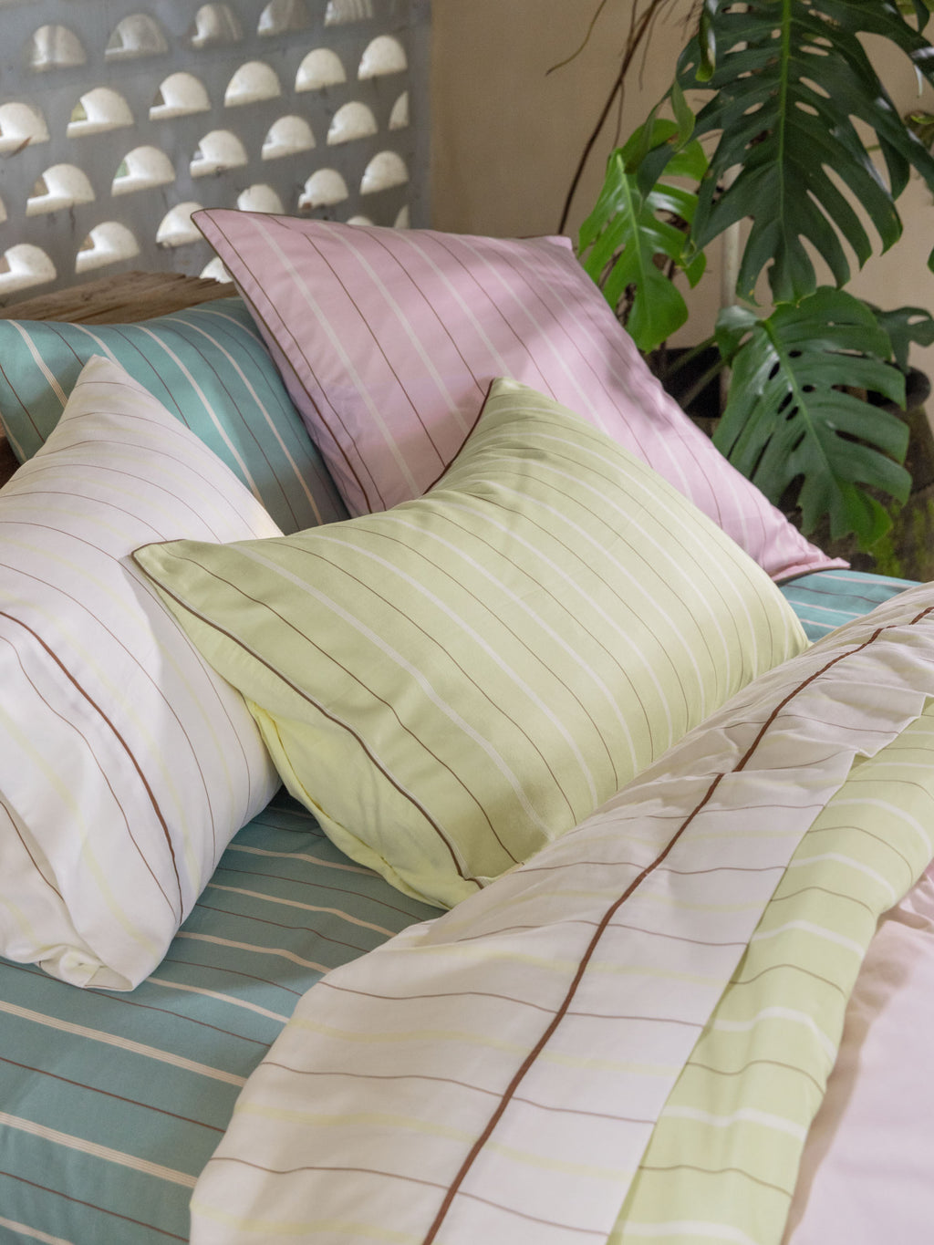 Monday Stripe Pear Quilt Cover Set