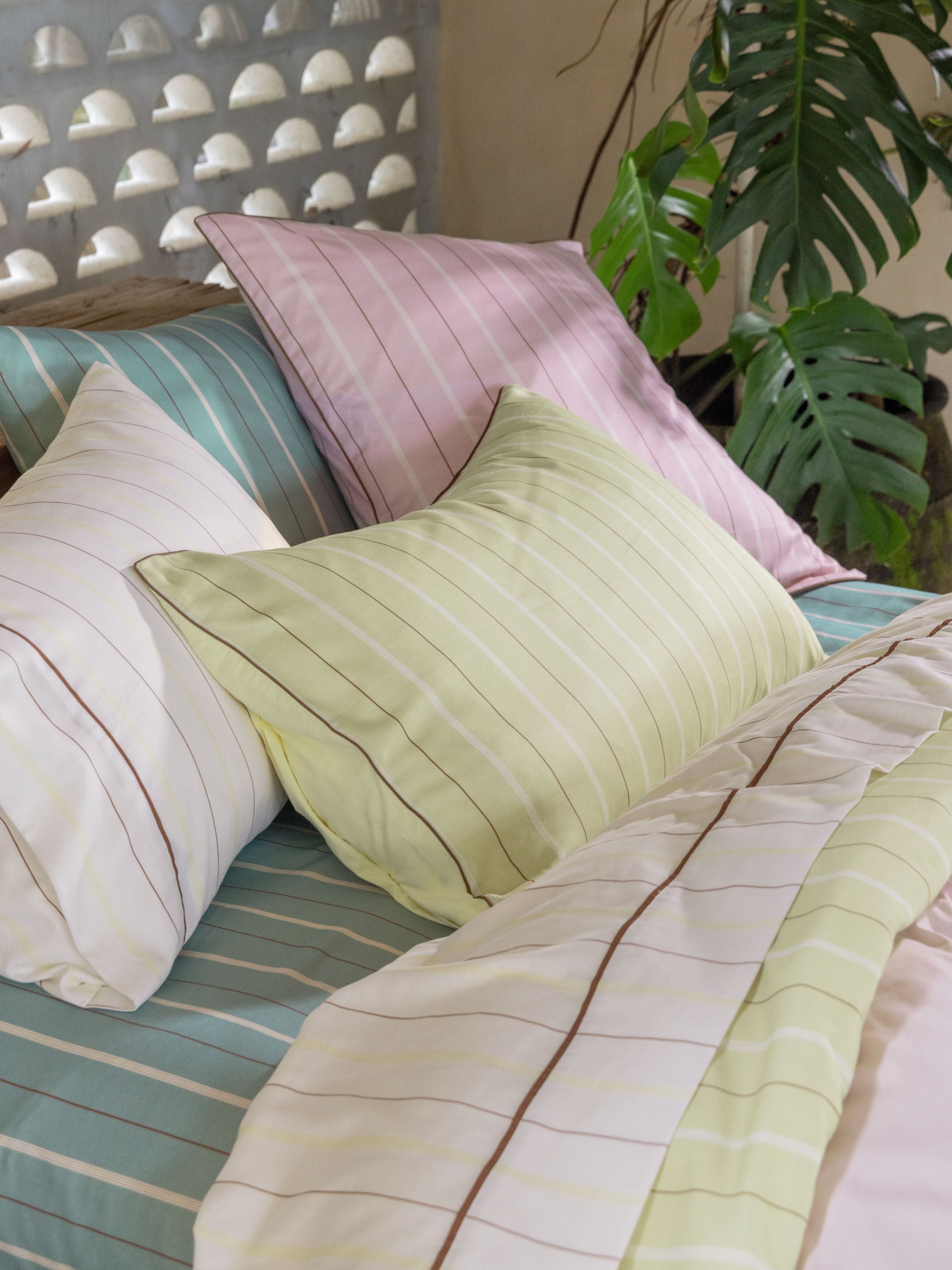 Monday Stripe Pear Quilt Cover Set