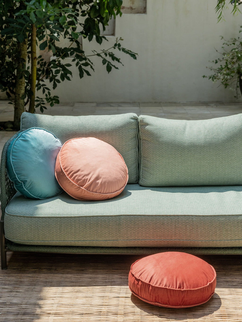 Toro Chilli Cushion 43cm Round
