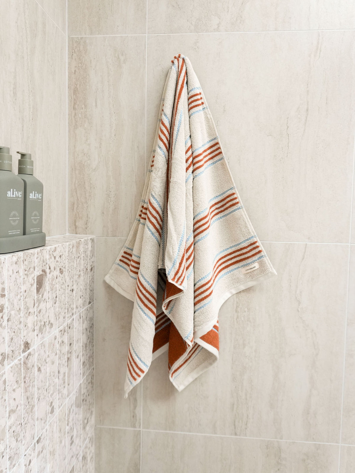 Payton Vanilla 4-Piece Towel Pack