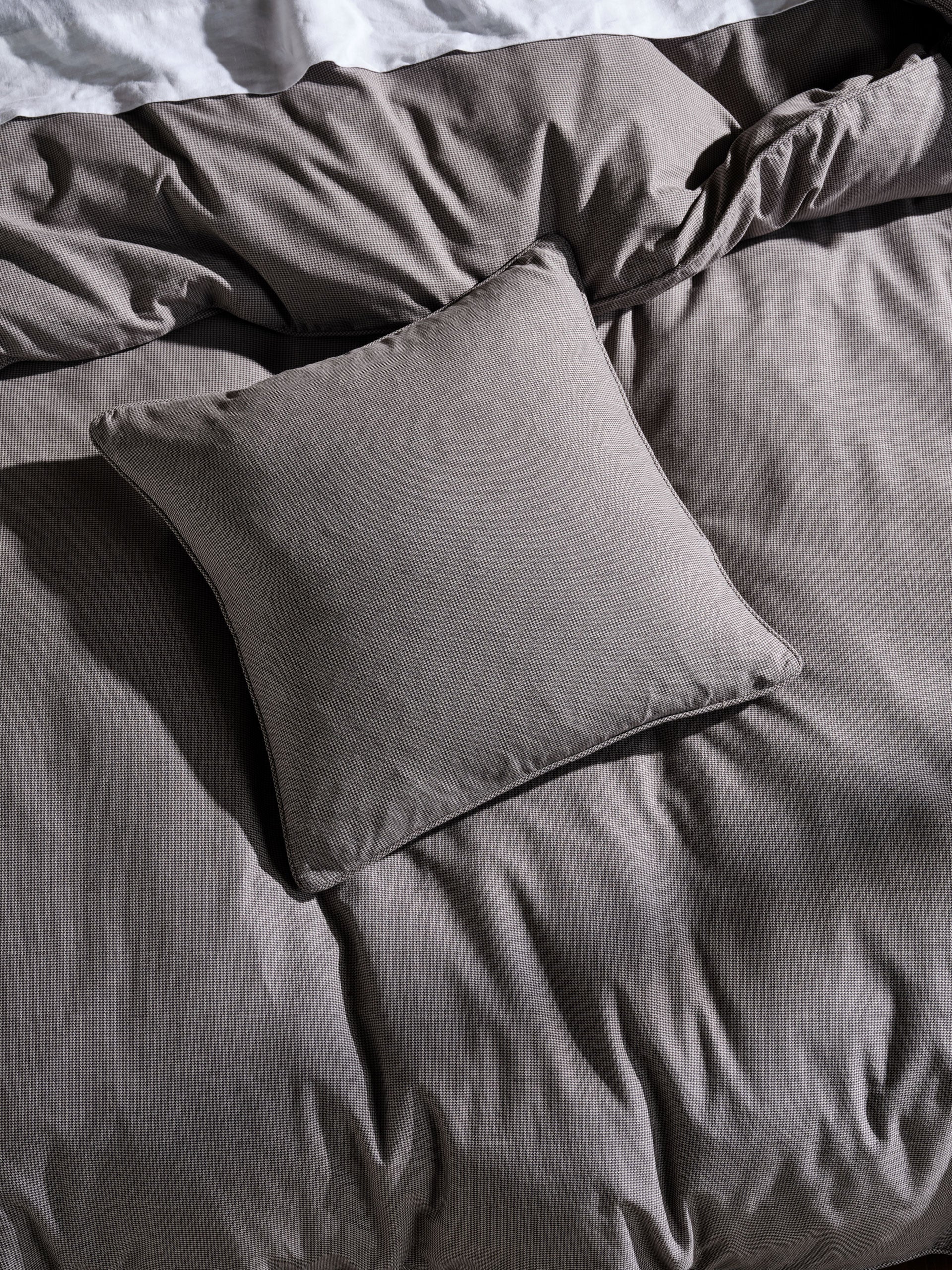 Stornoway Night Quilt Cover Set