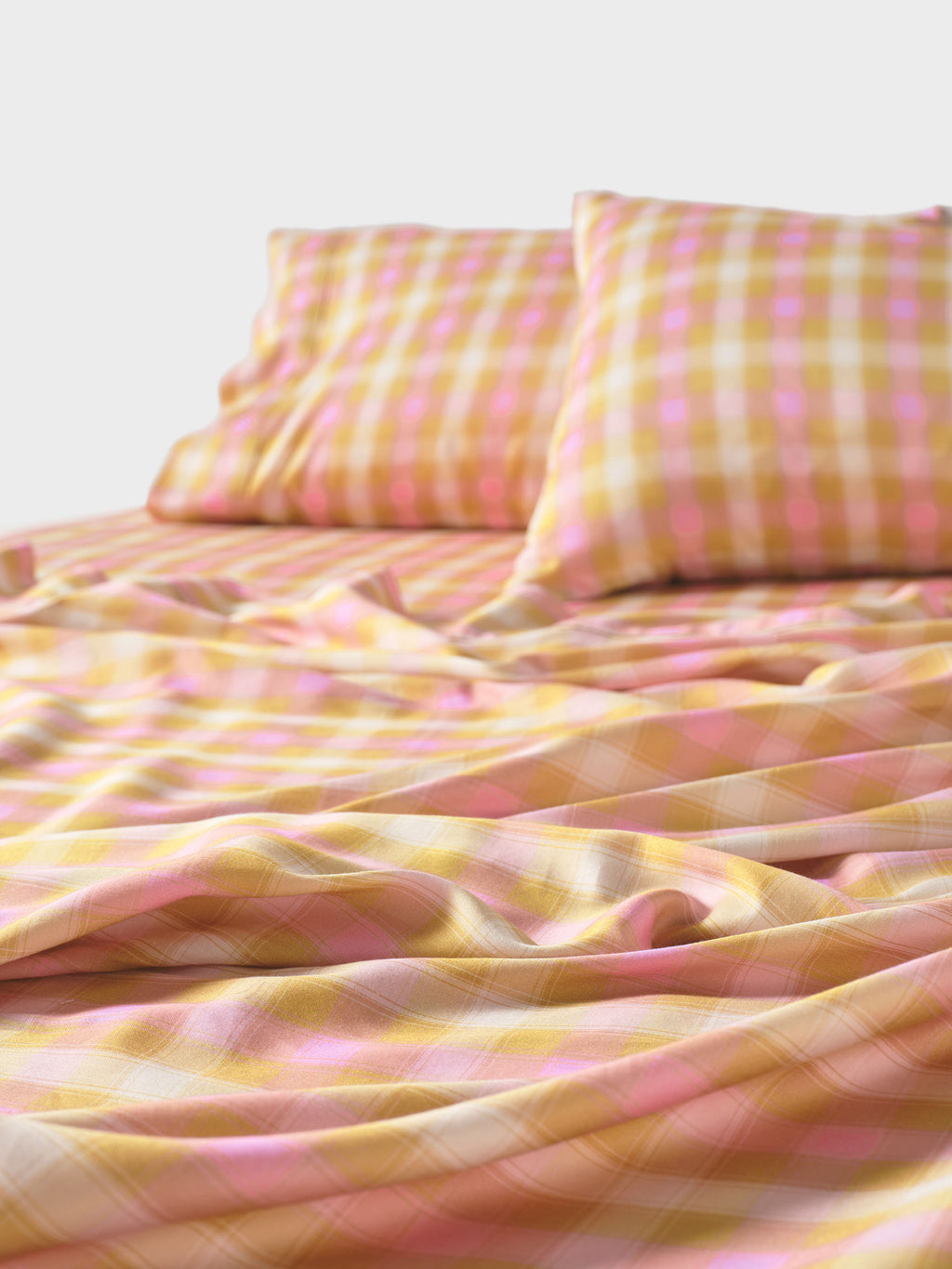 Sunrise Check Bubblegum Sheet Set