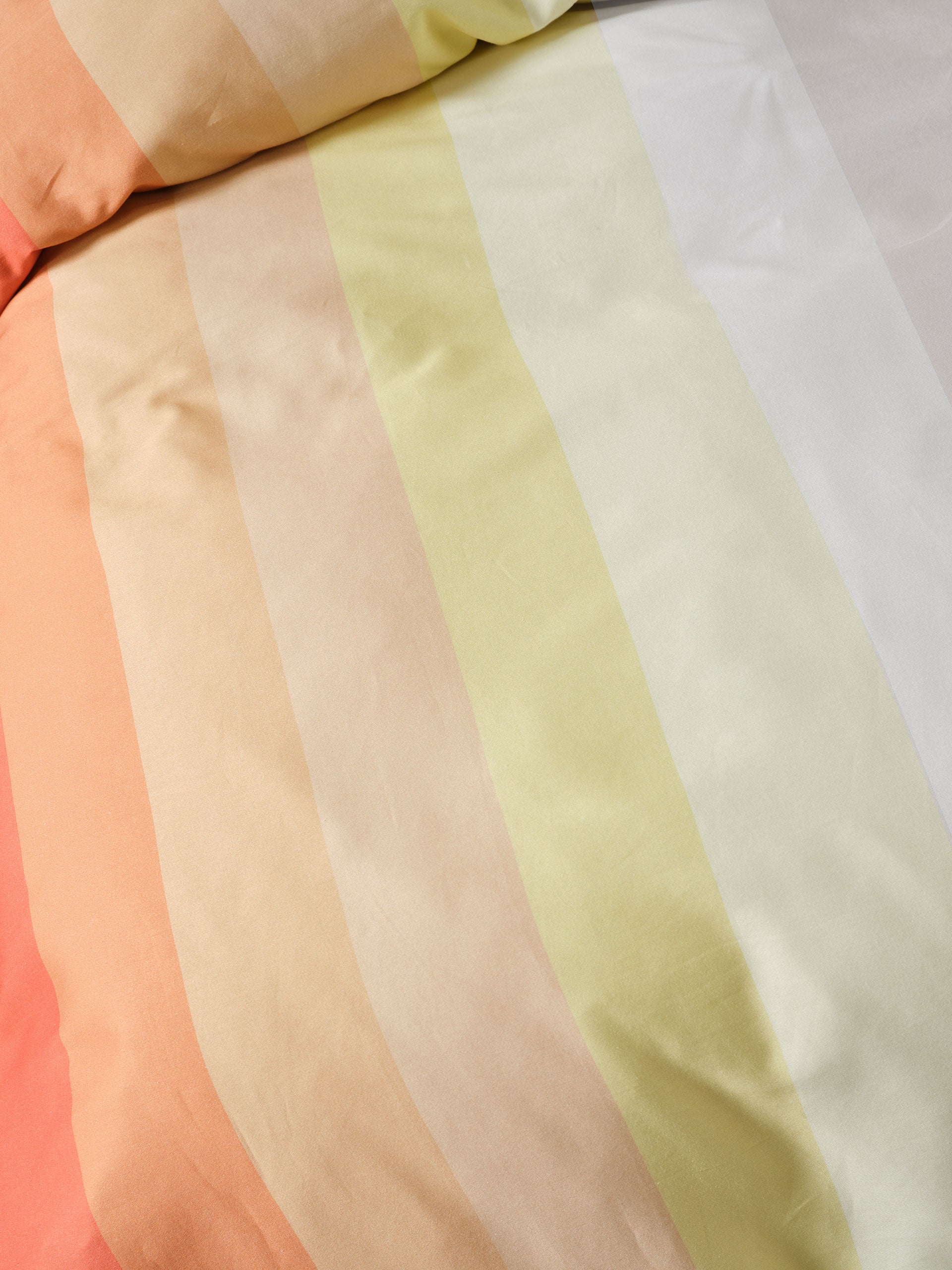 Sunrise Stripe Bubblegum Quilt Cover Set