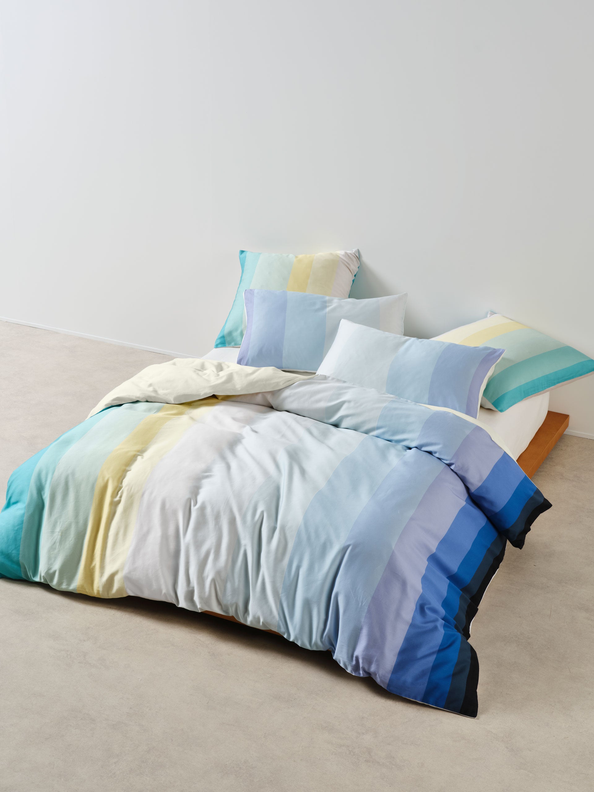 Sunrise Stripe Clearwater Quilt Cover Set