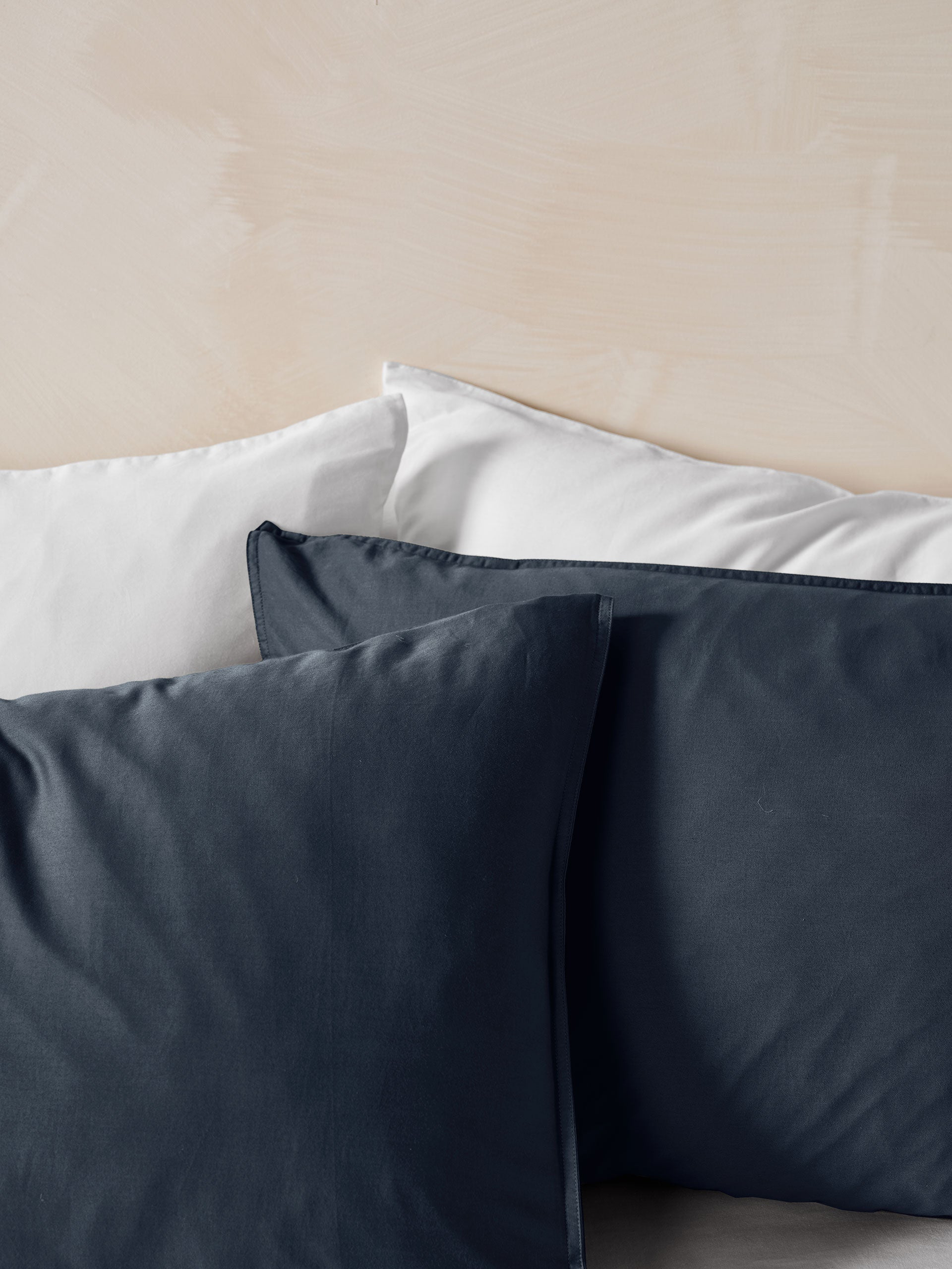 Surf Wash Midnight Quilt Cover Set