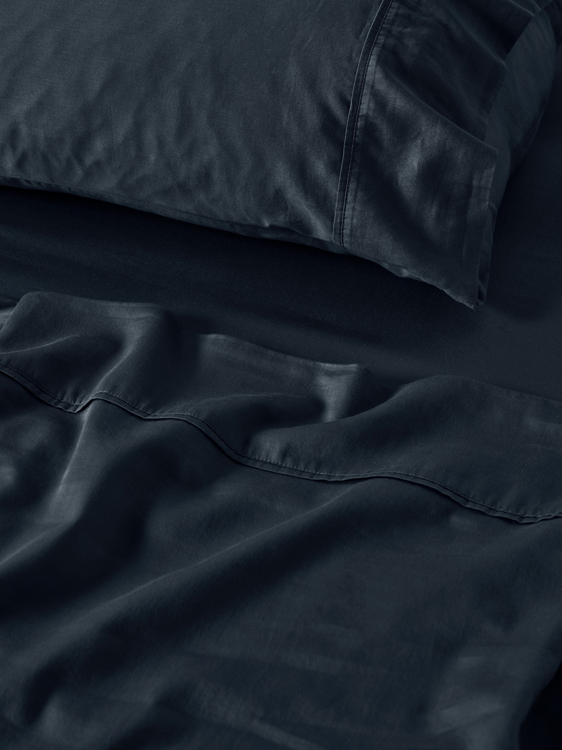 Surf Wash Midnight Sheet Set