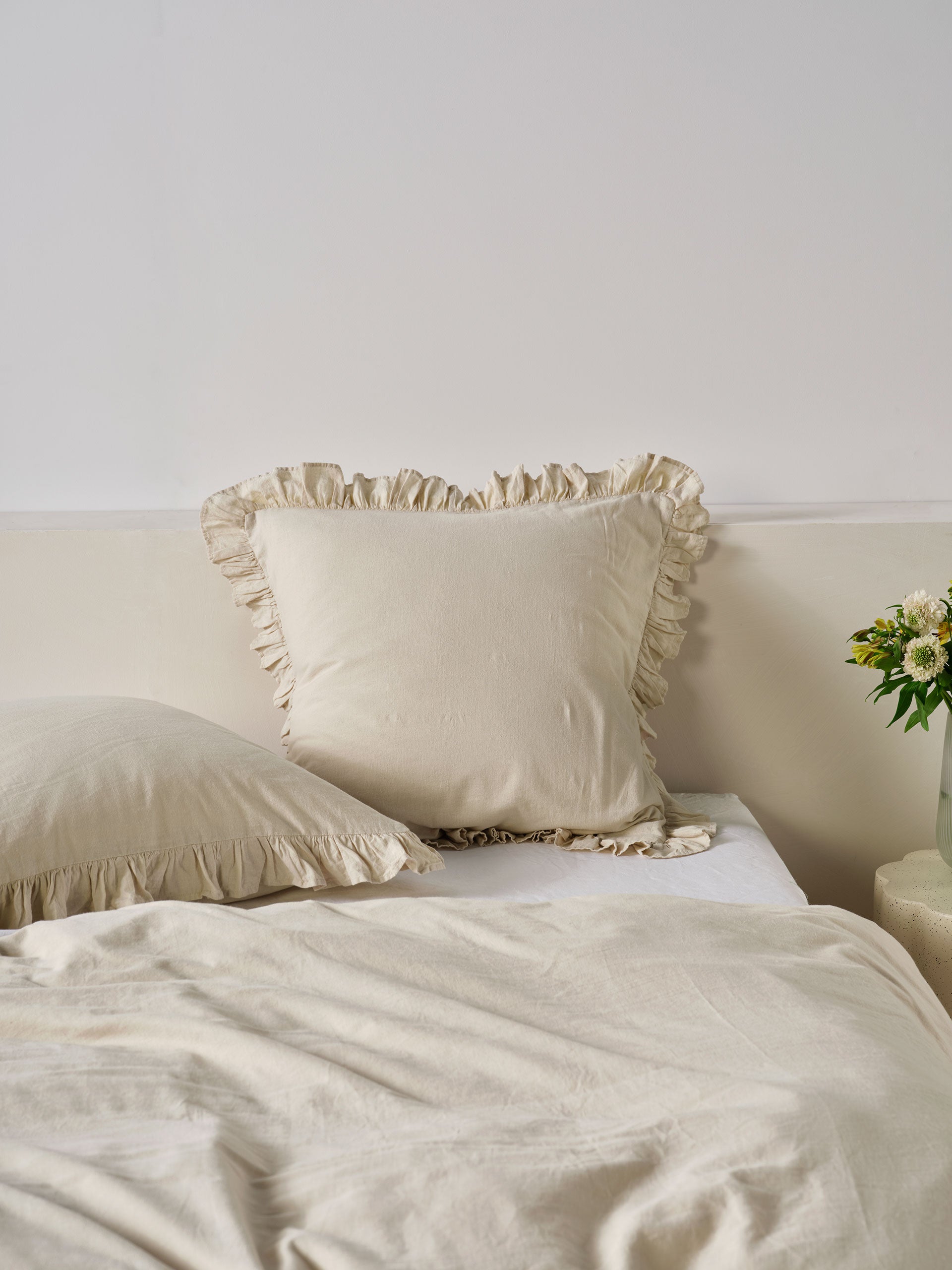 Vintage Ruffle Natural European Pillowcase