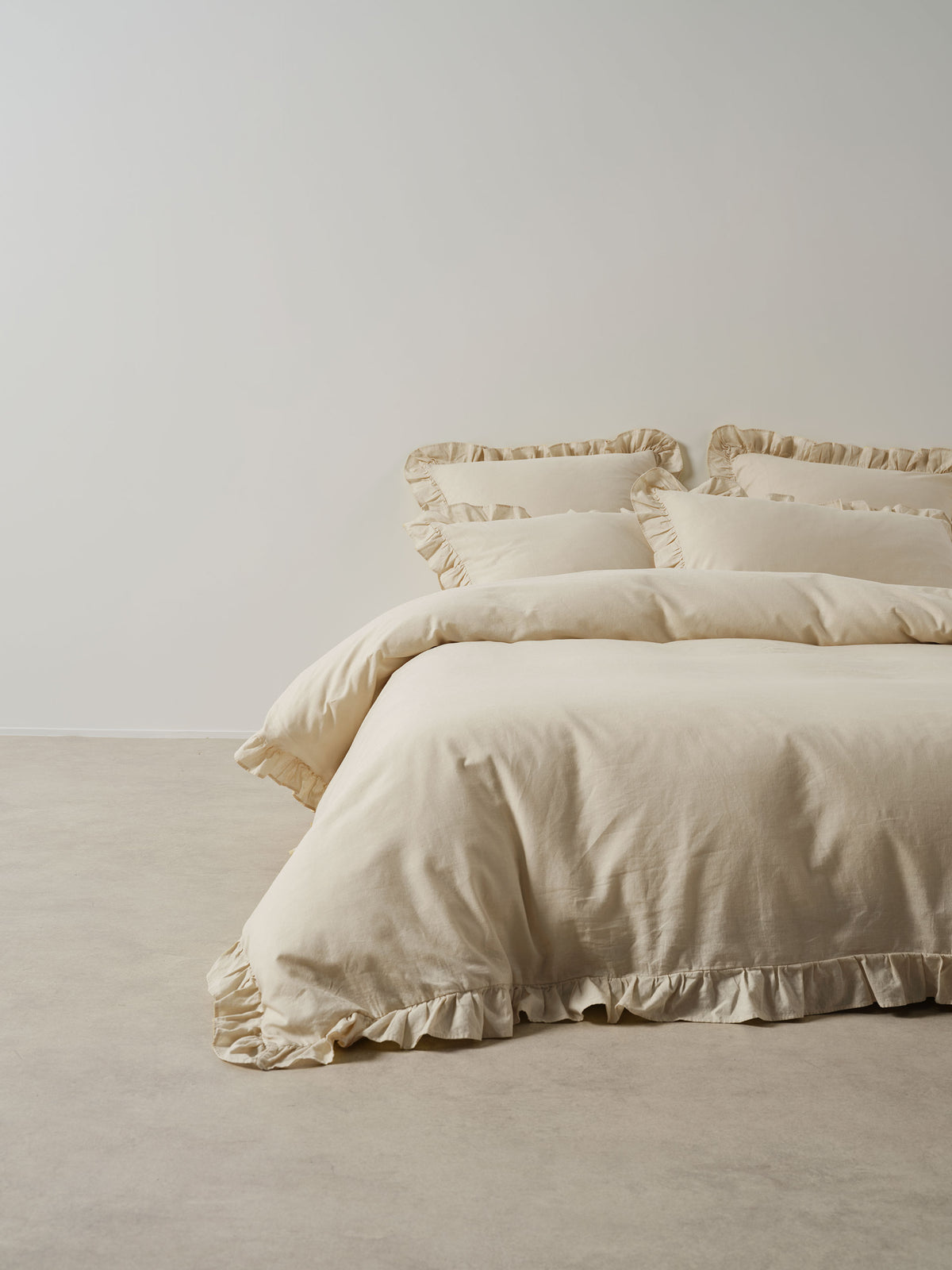 Vintage Ruffle Natural Quilt Cover Set