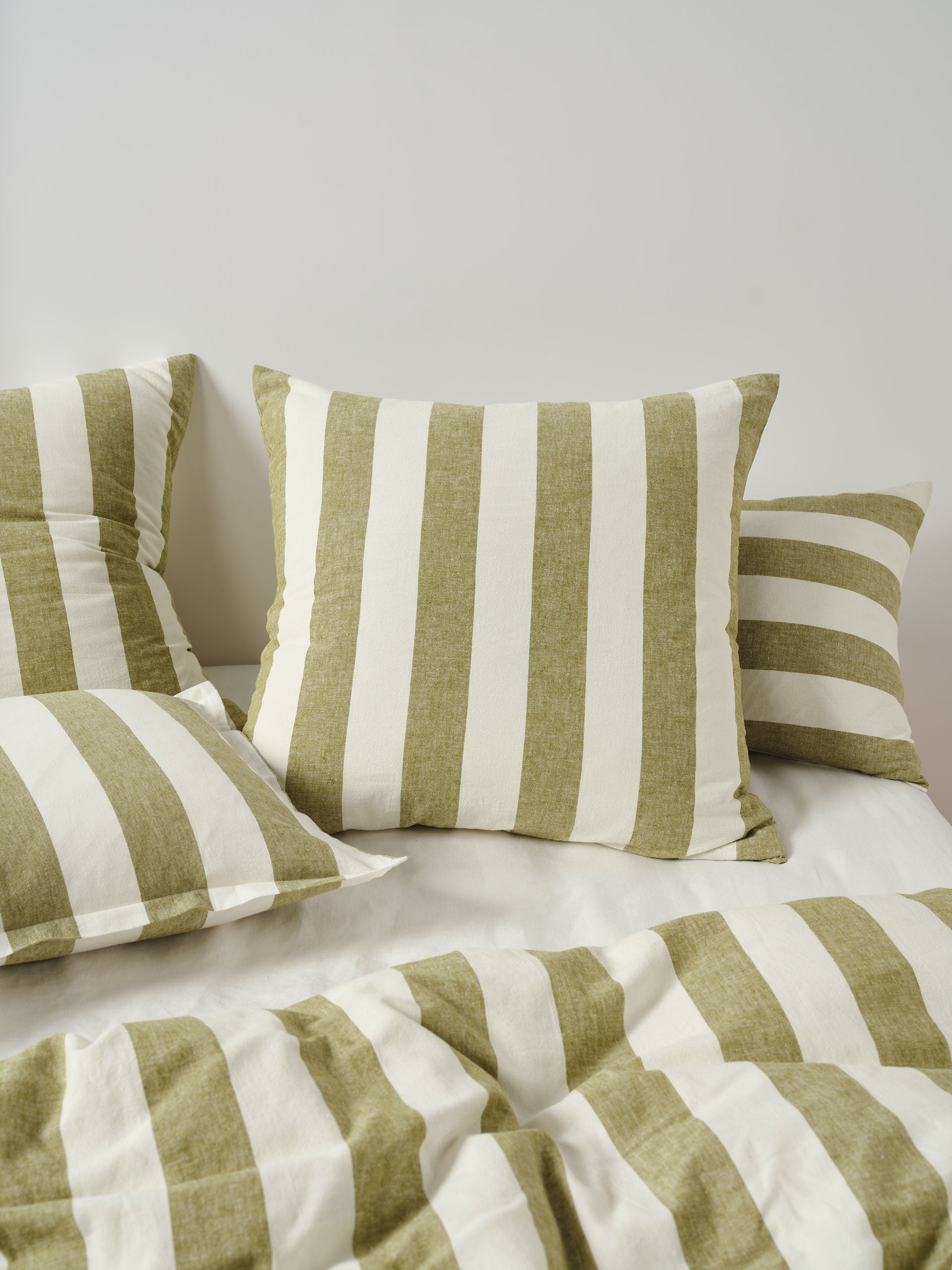 Vintage Stripe Pesto European Pillowcase