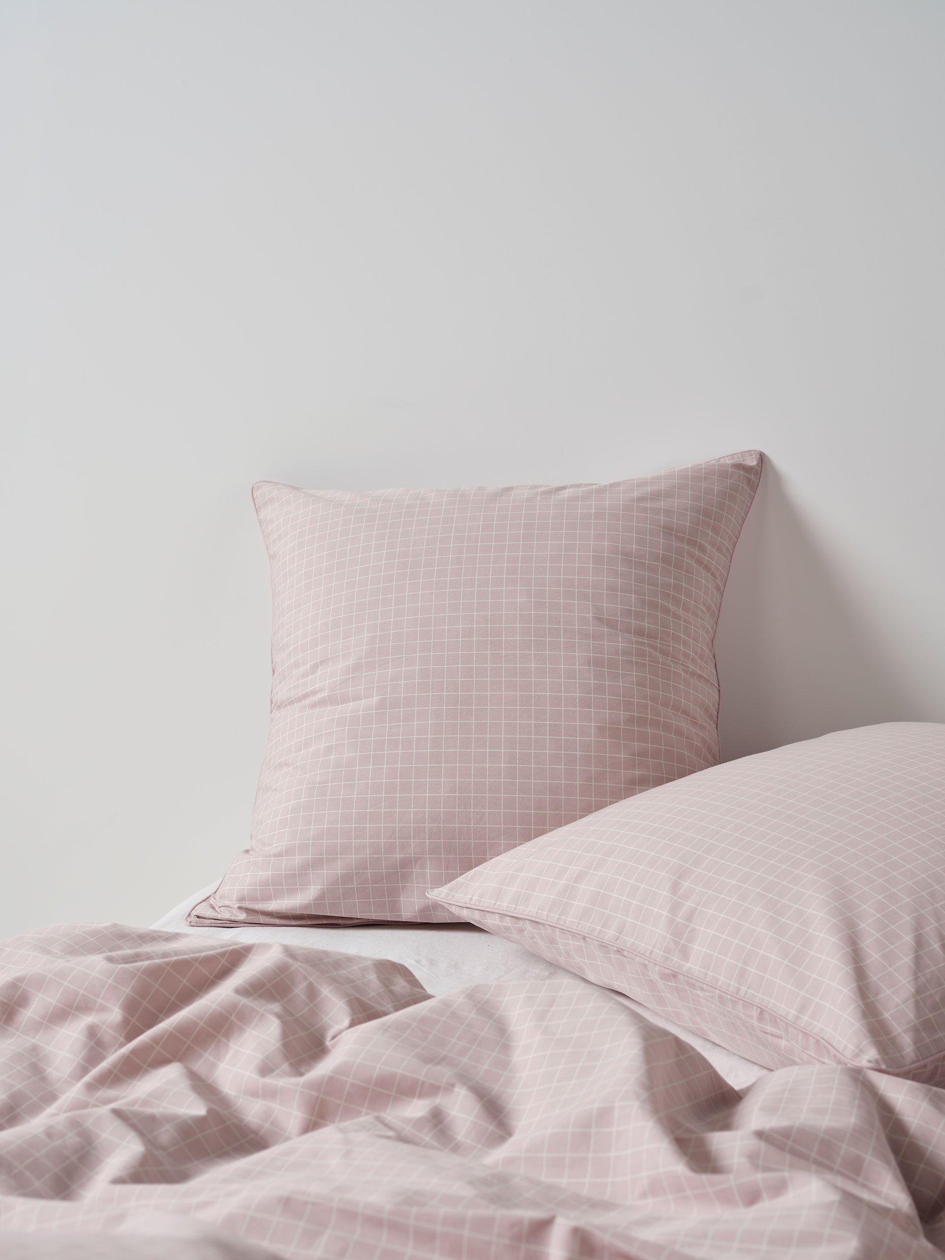 Volley Check Orchid European Pillowcase