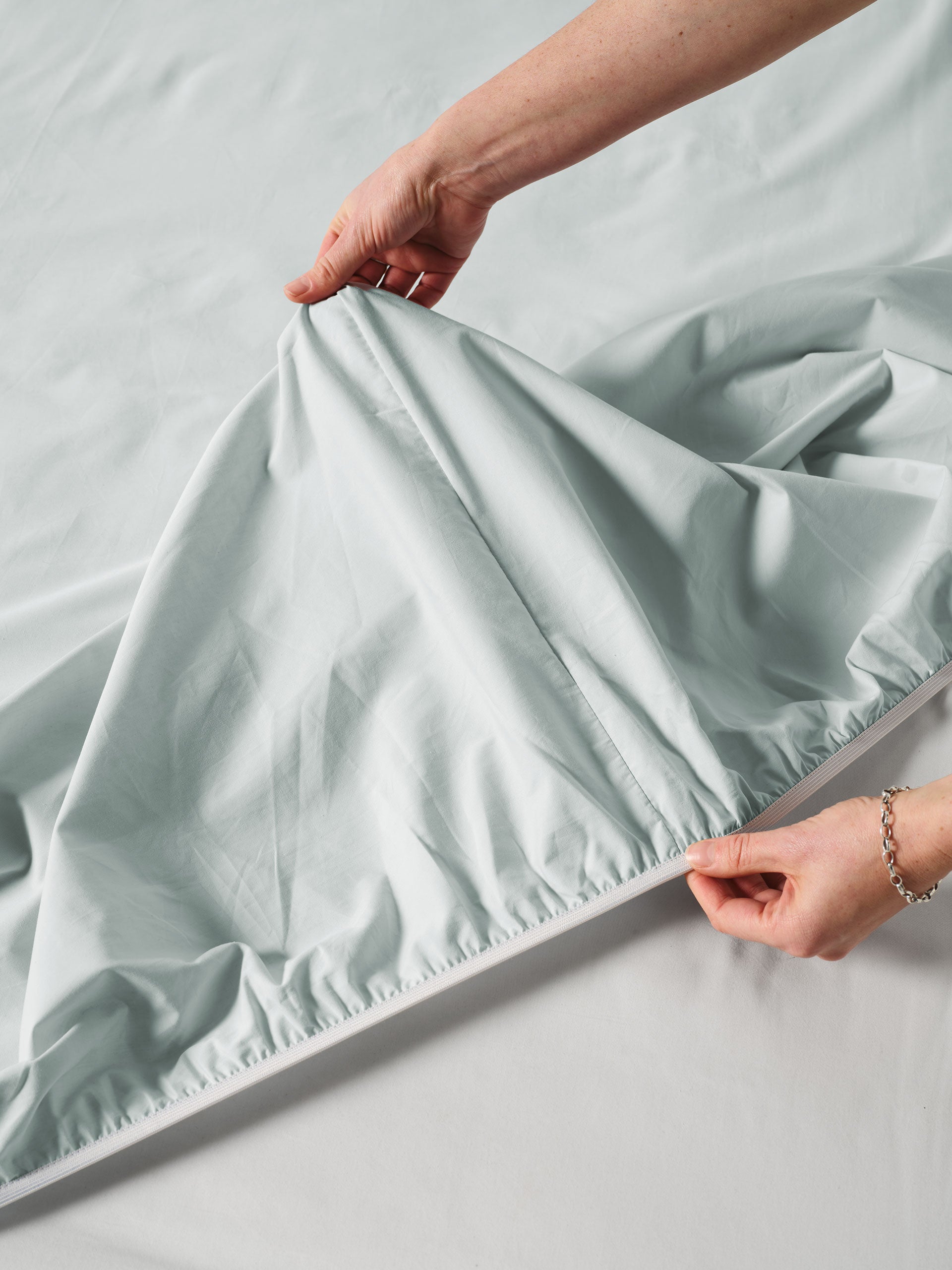 Winton Pale Blue Fitted Sheet 40cm