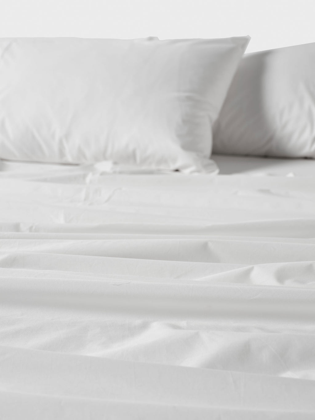 Winton White Sheet Set