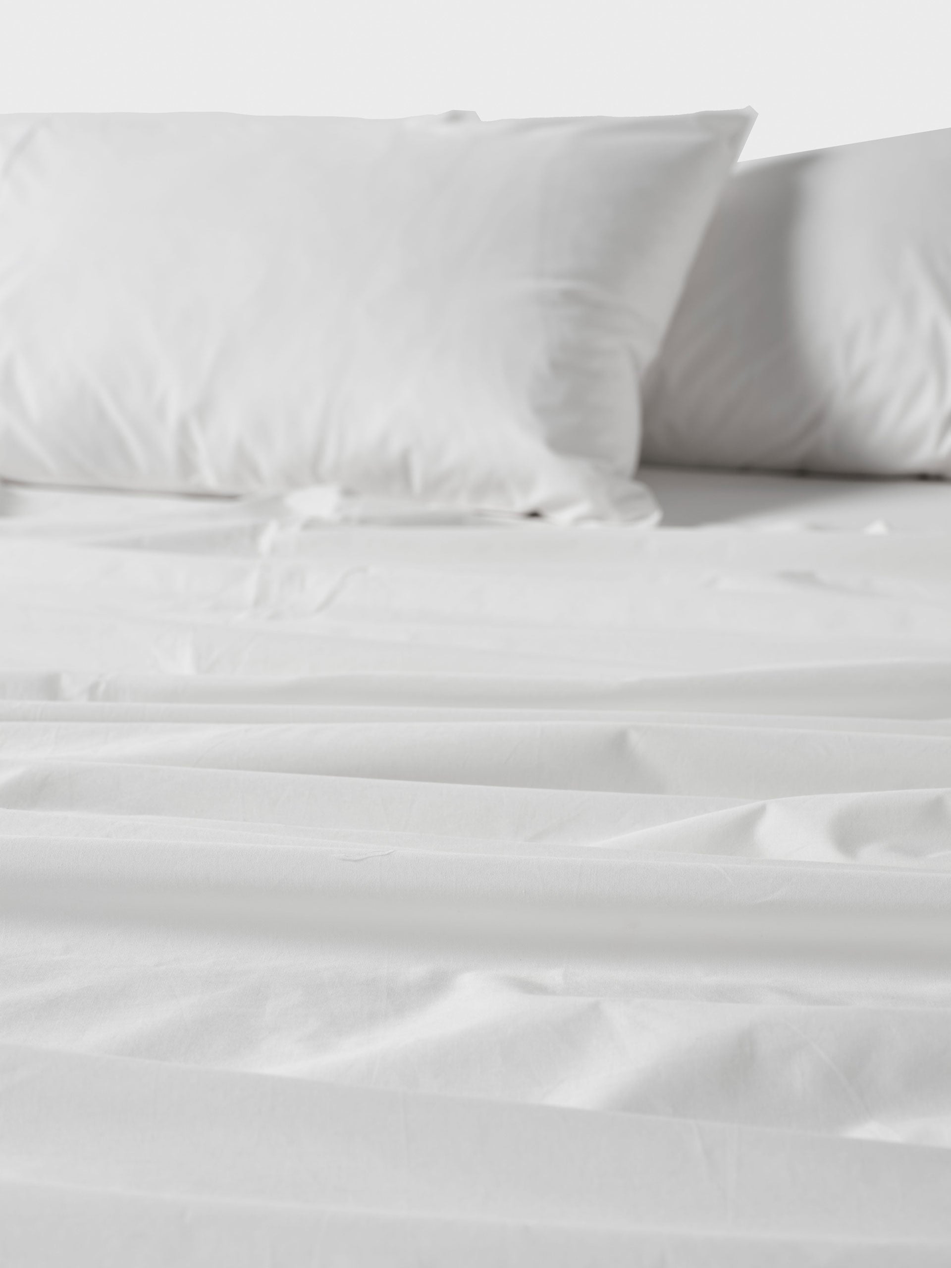 Winton White Sheet Set