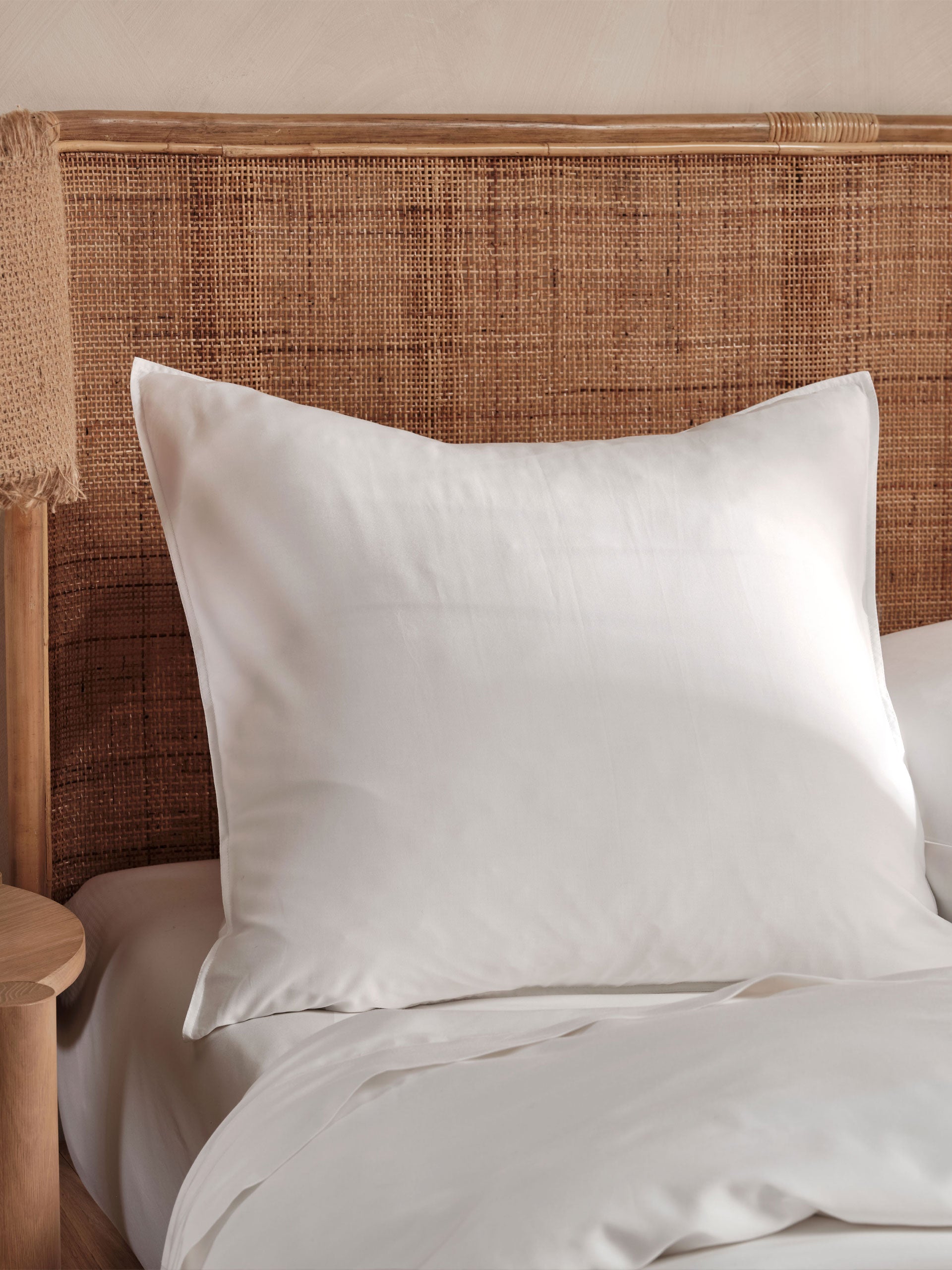 Nara White European Pillowcase