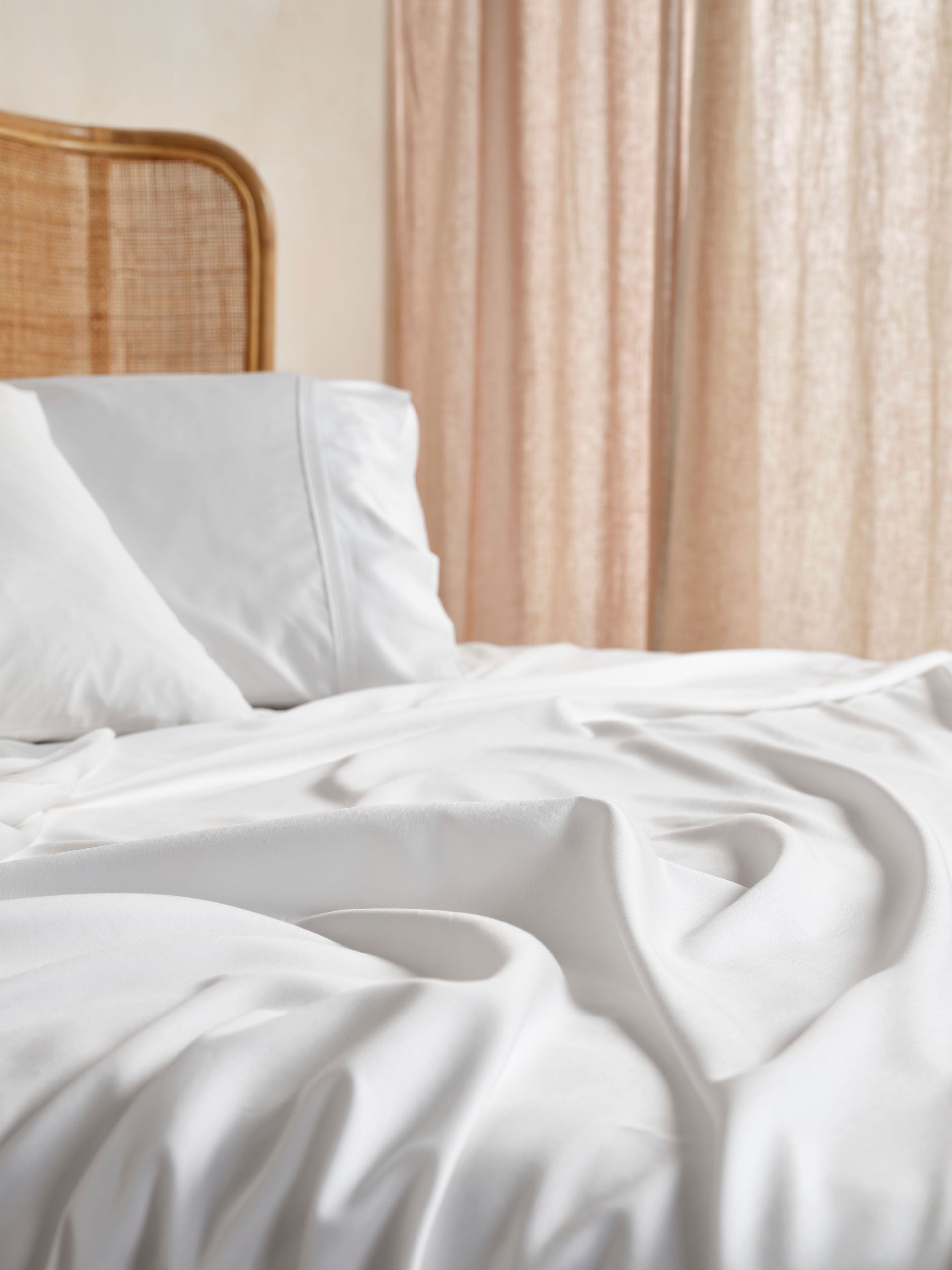 Nara White Sheet Set