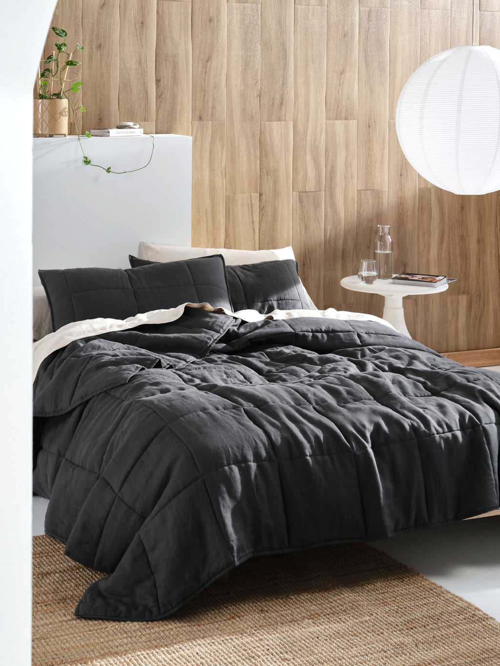Nimes Magnet Coverlet