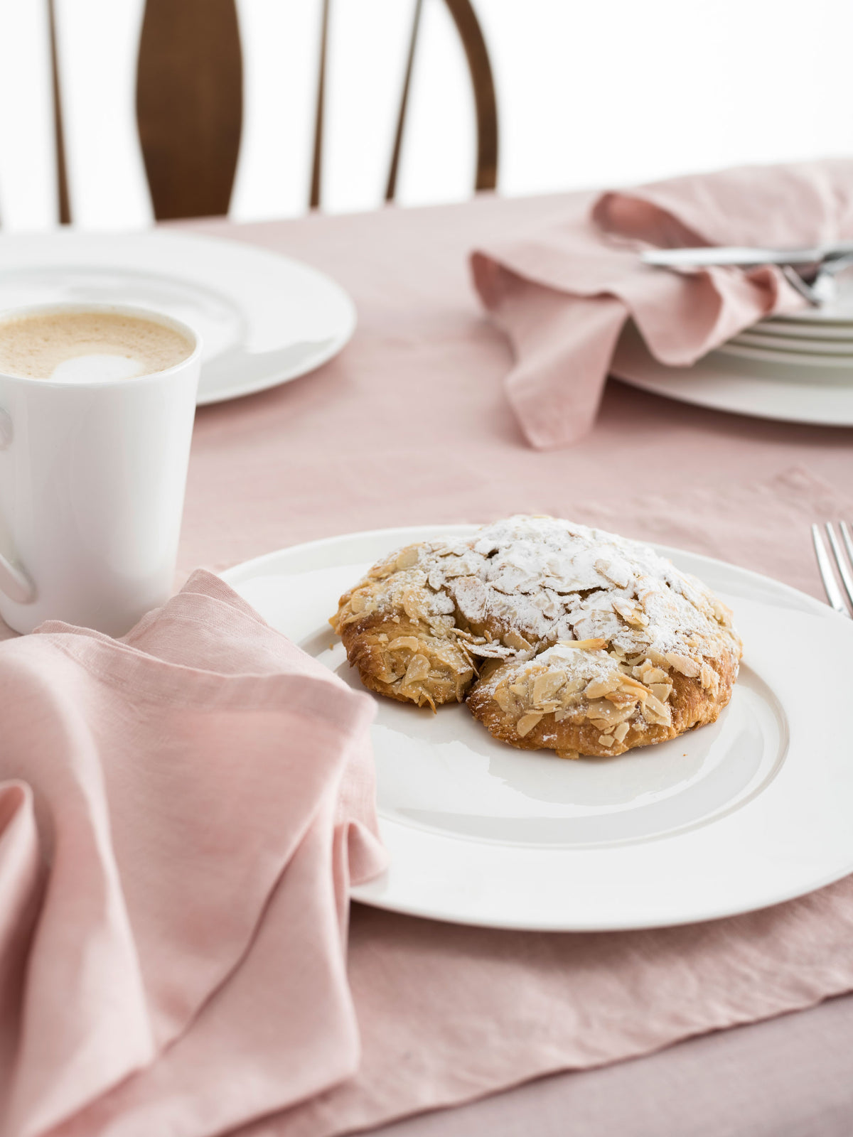 Nimes Rose Tablecloth