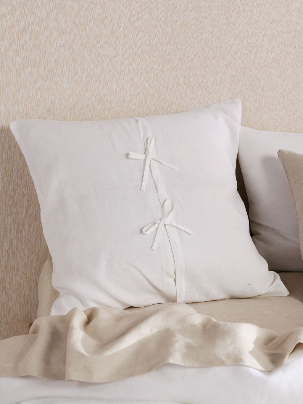 Nimes White European Pillowcase