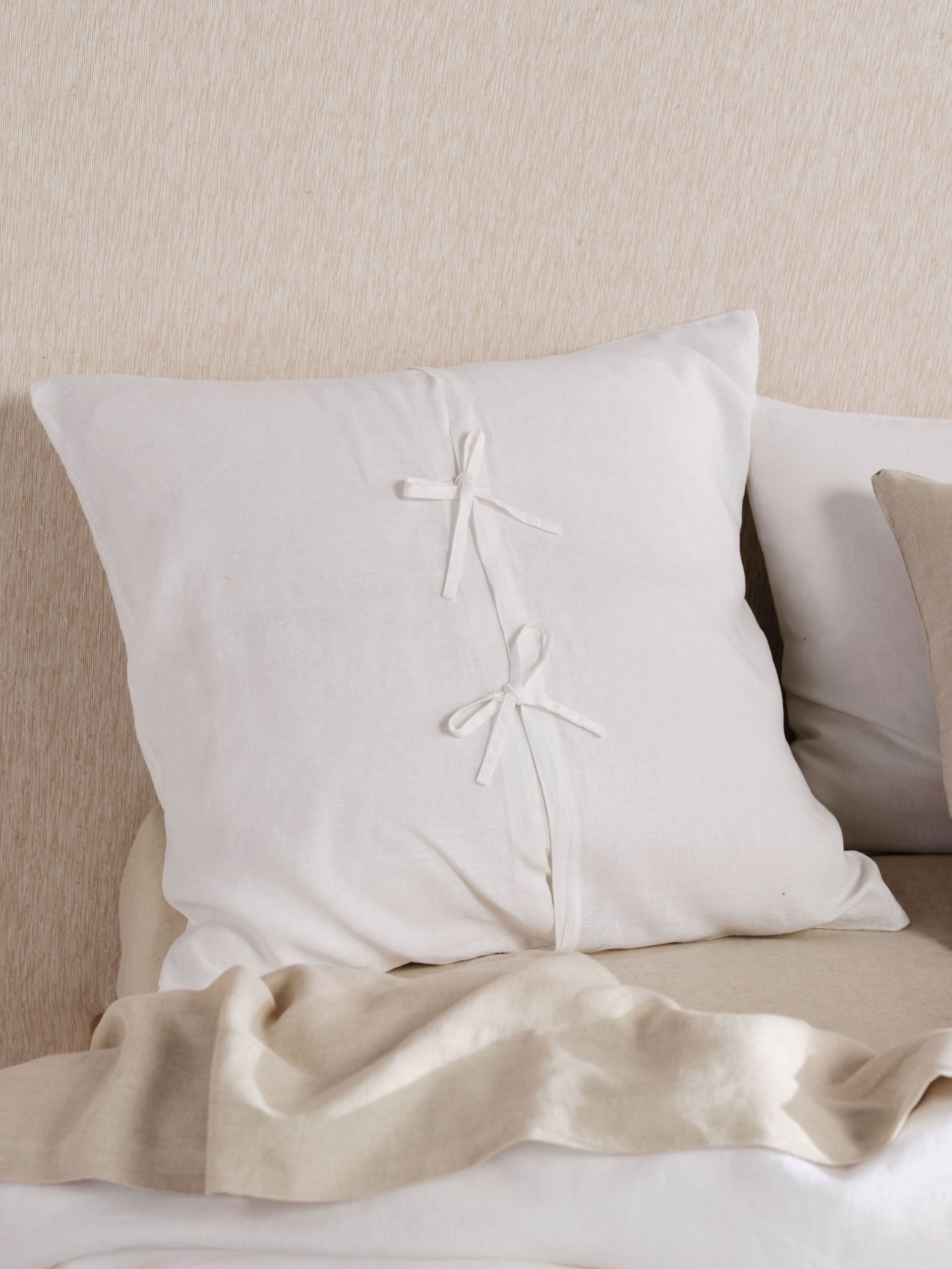 Nimes White European Pillowcase