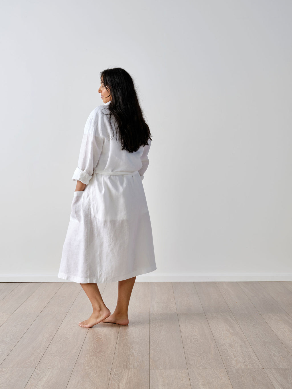 Nimes White Robe