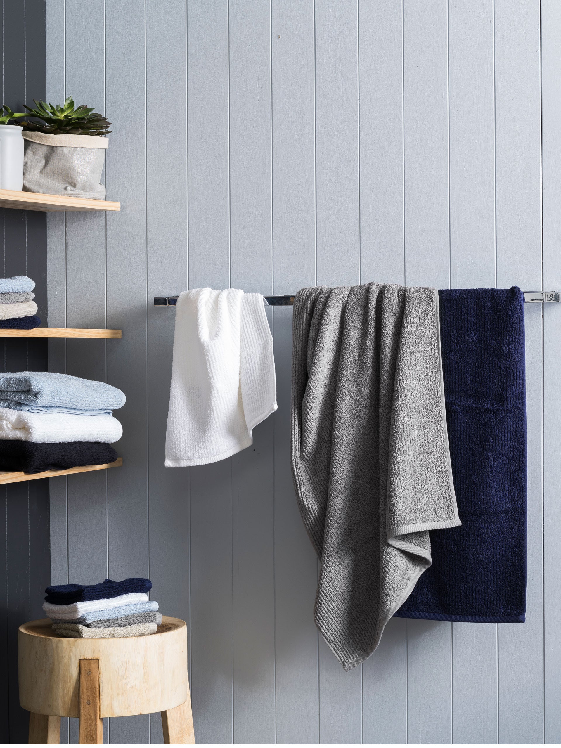 Reed Grey Towel Collection