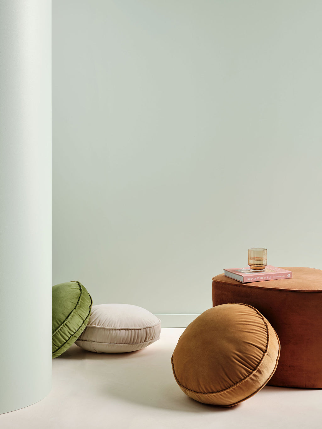 Toro Leaf Cushion 43cm Round