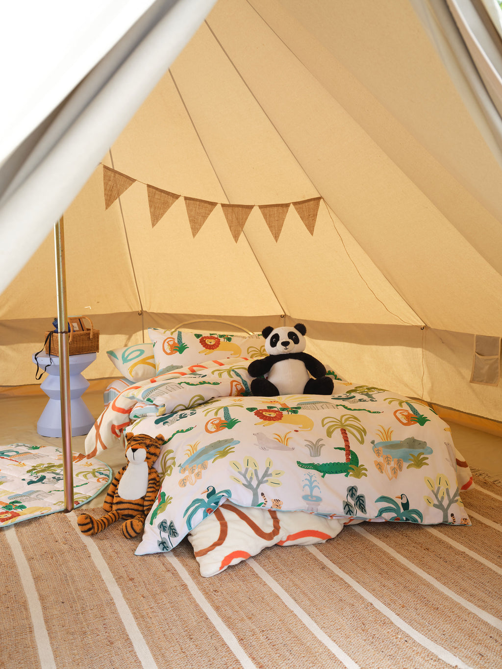 Creatures Great and Small Quilt Cover Set