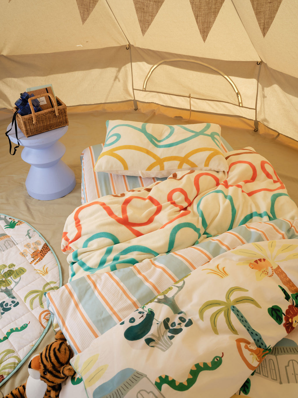 Creatures Great and Small Quilt Cover Set