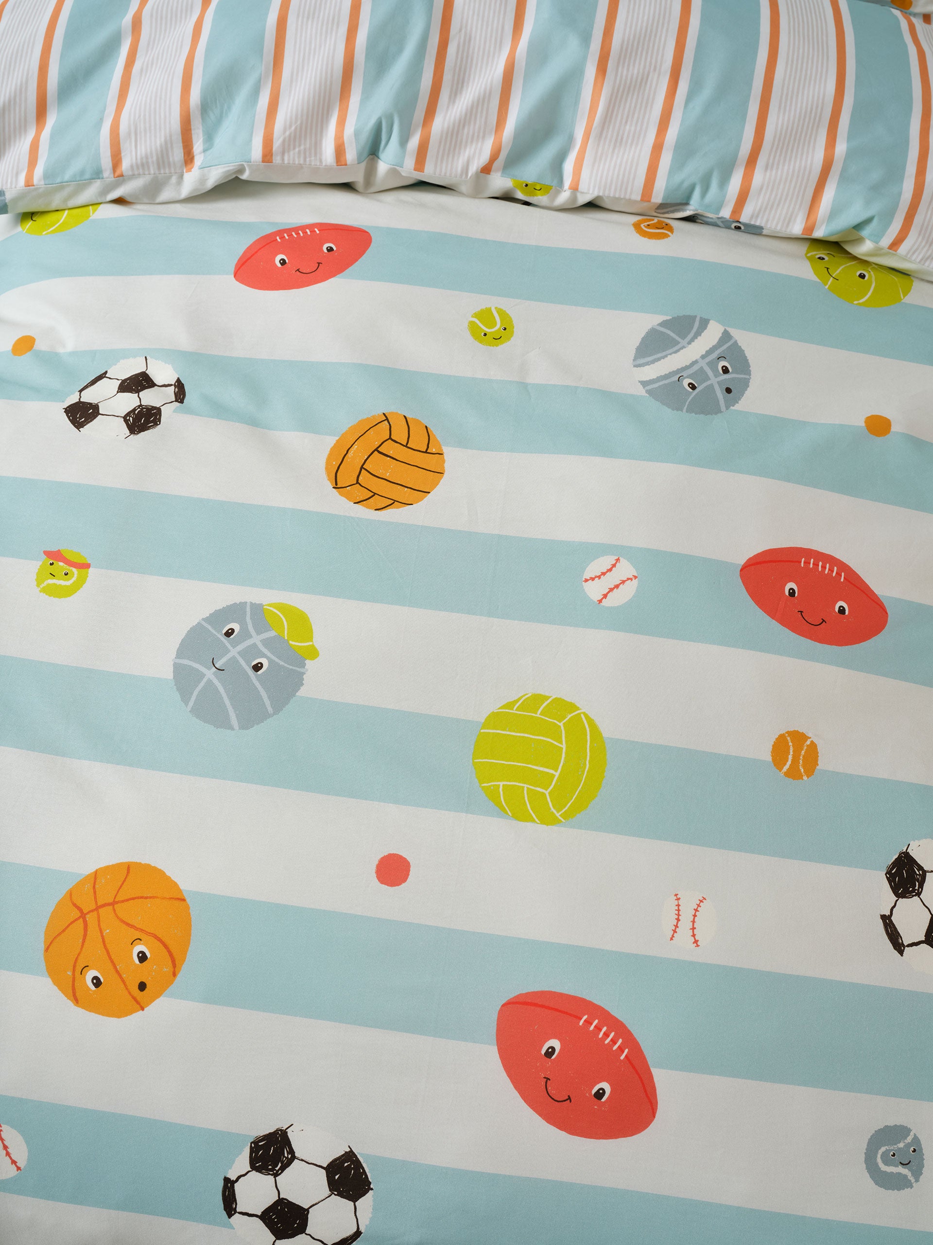 Have A Ball Quilt Cover Set