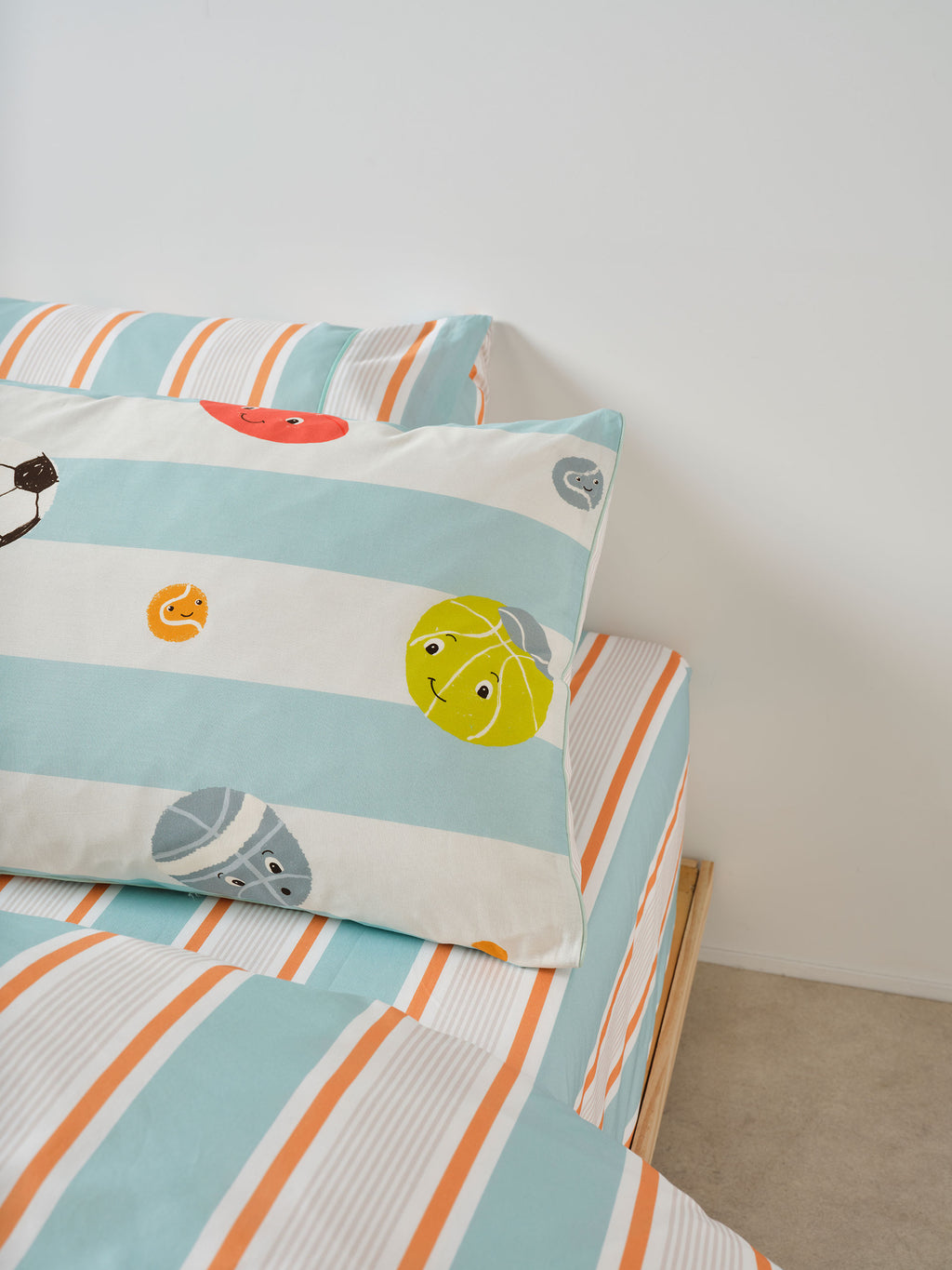 Have A Ball Quilt Cover Set