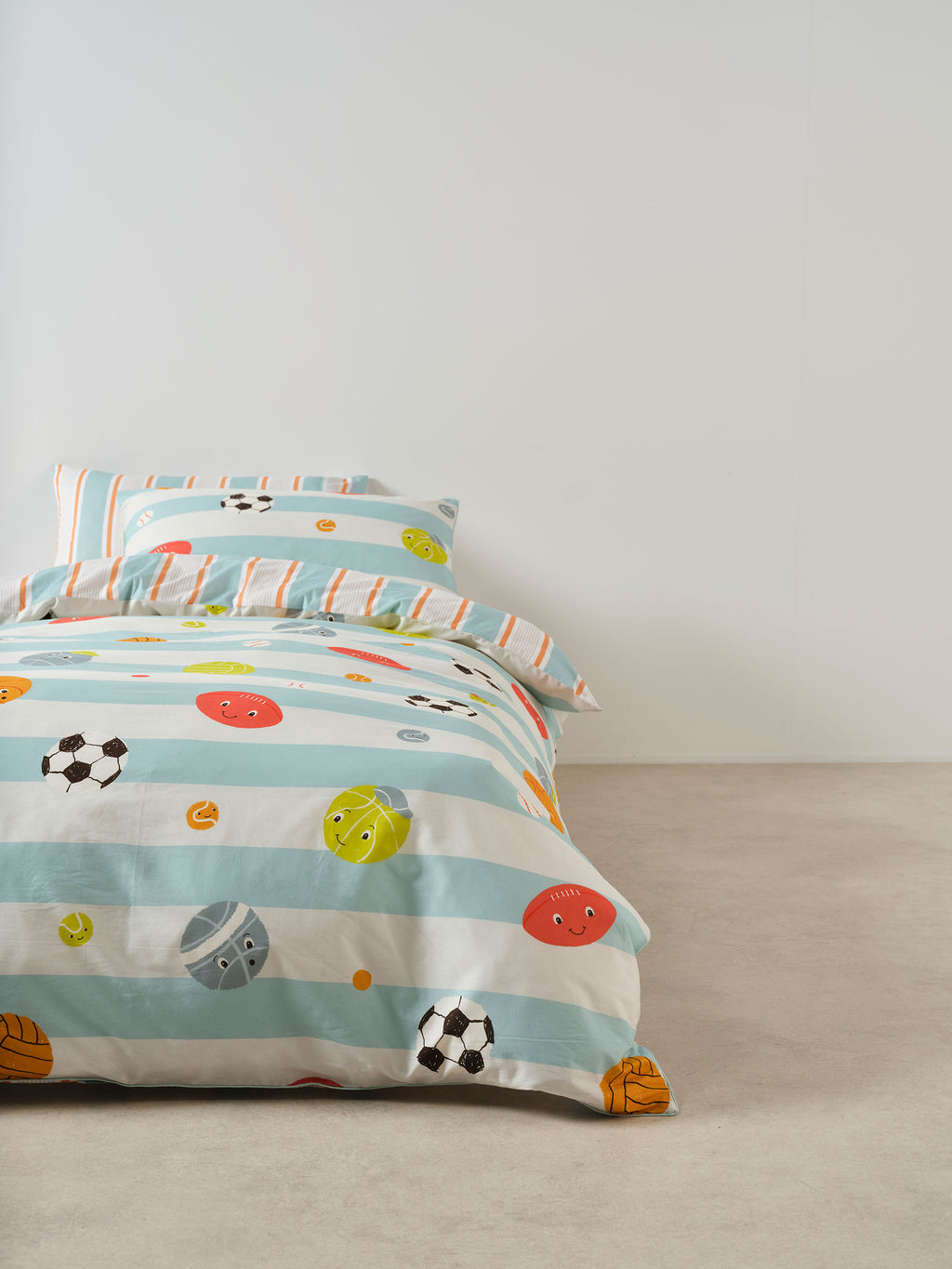 Have A Ball Quilt Cover Set