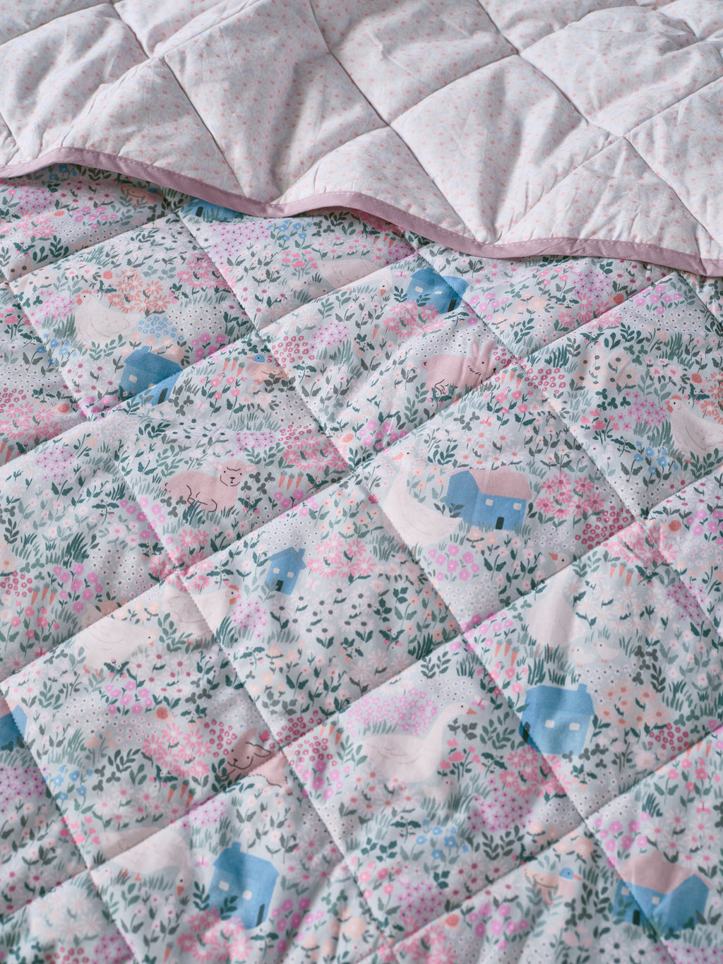Lottie Coverlet Set