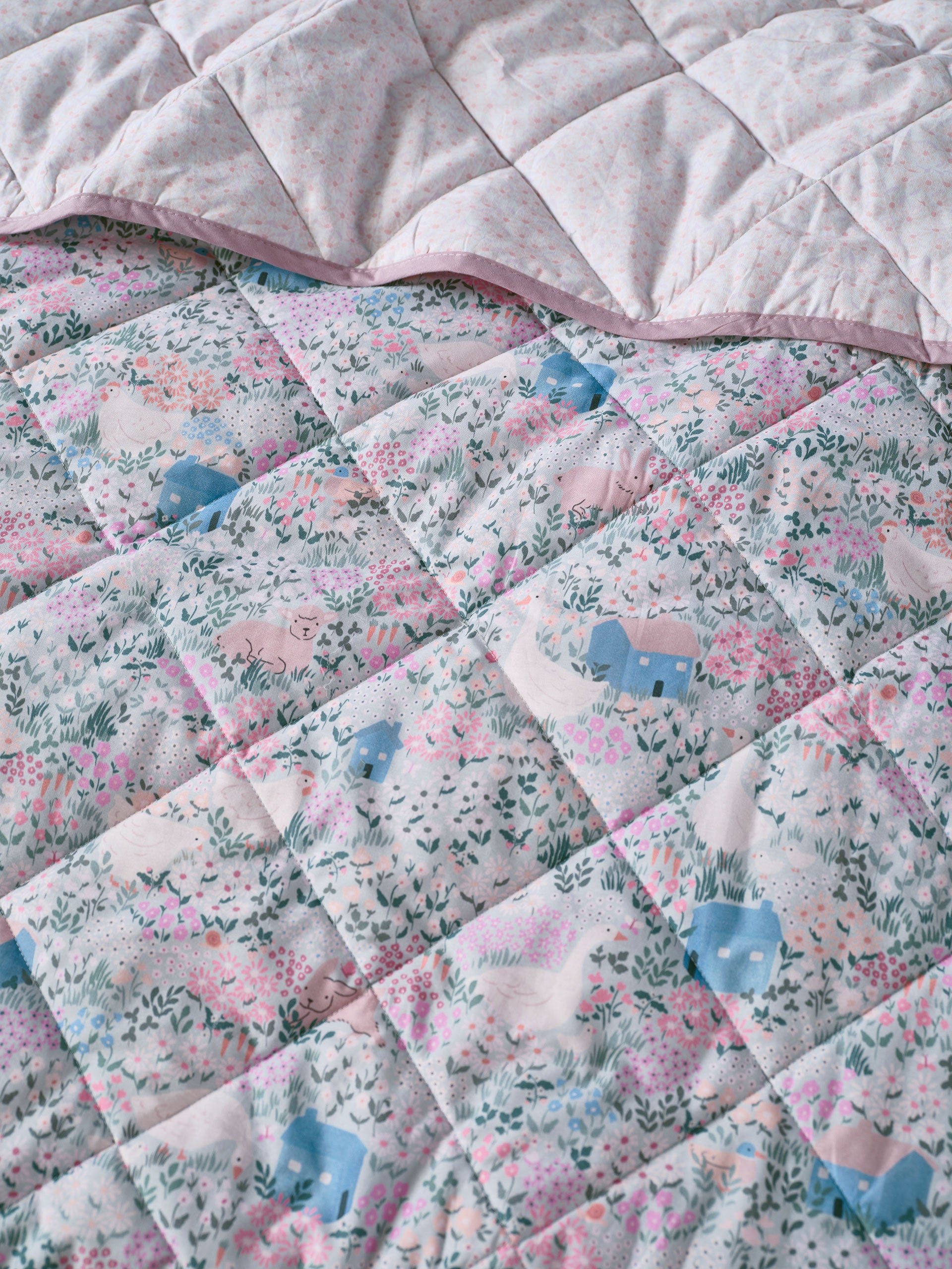 Lottie Coverlet Set