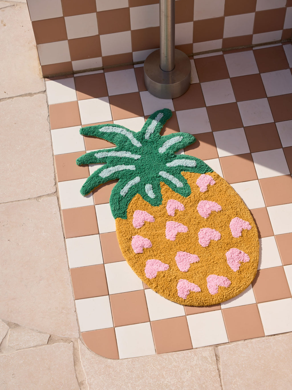 Pineapple Splash Novelty Mat