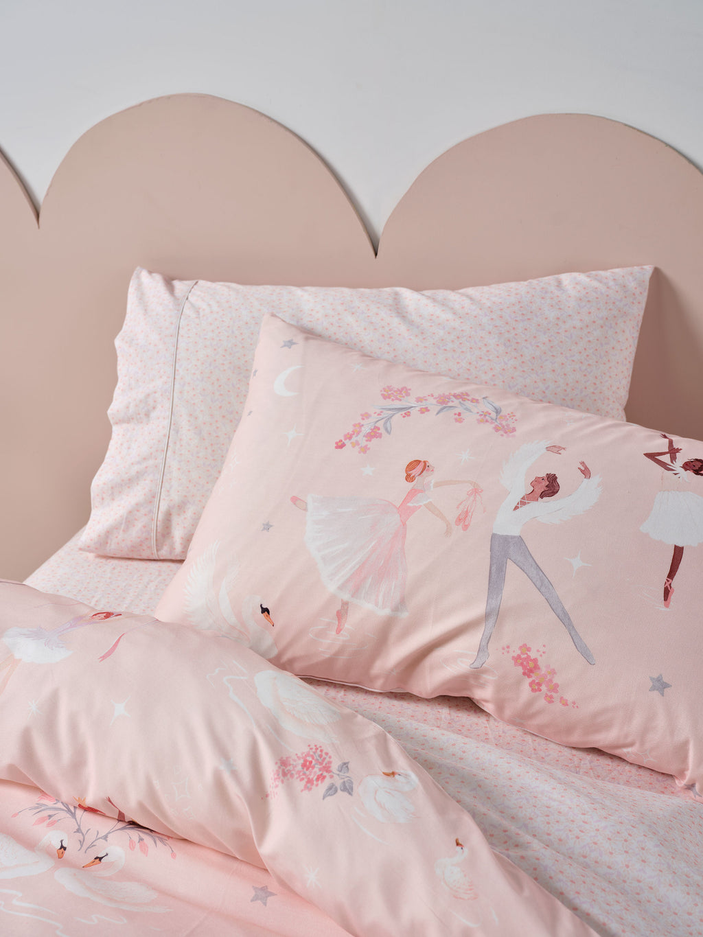 Swan Lake Quilt Cover Set