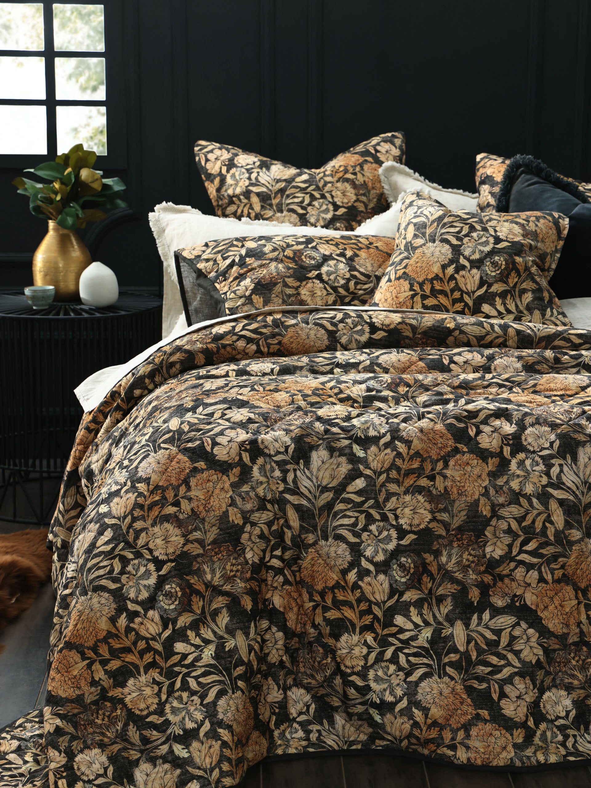 Beaumont Coverlet Set