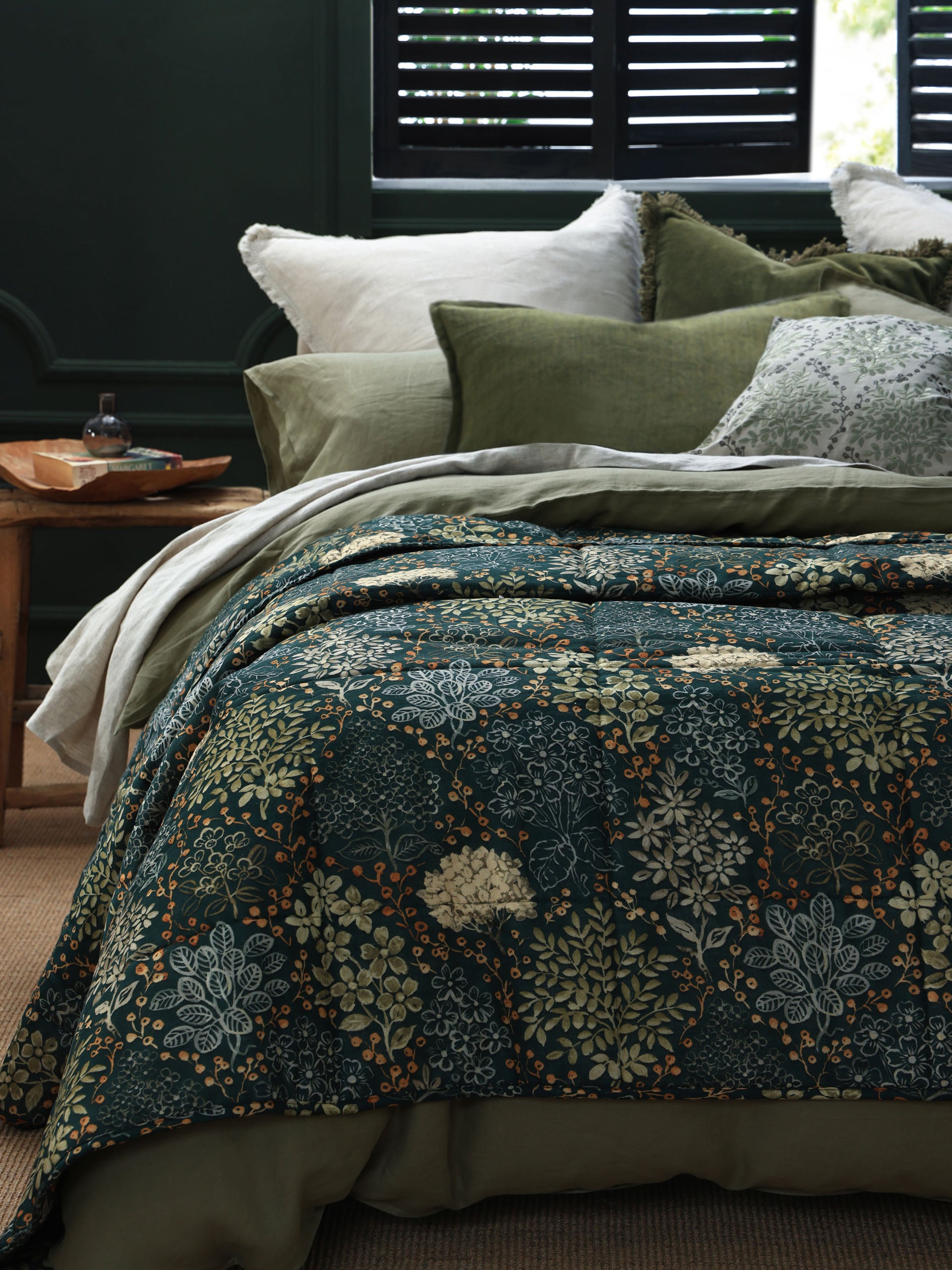 Limetta Coverlet