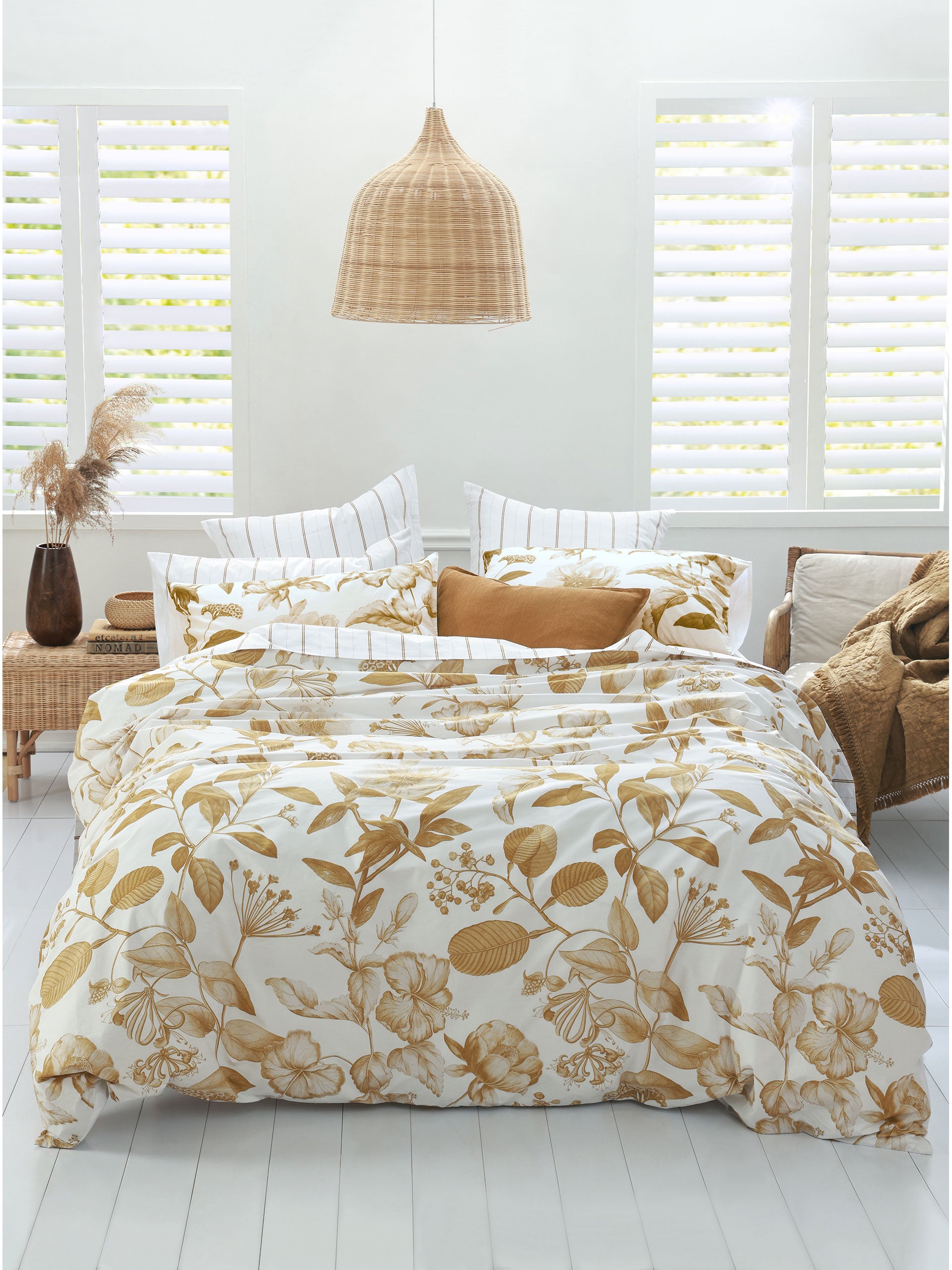Pure Botanical Ochre Quilt Cover Set